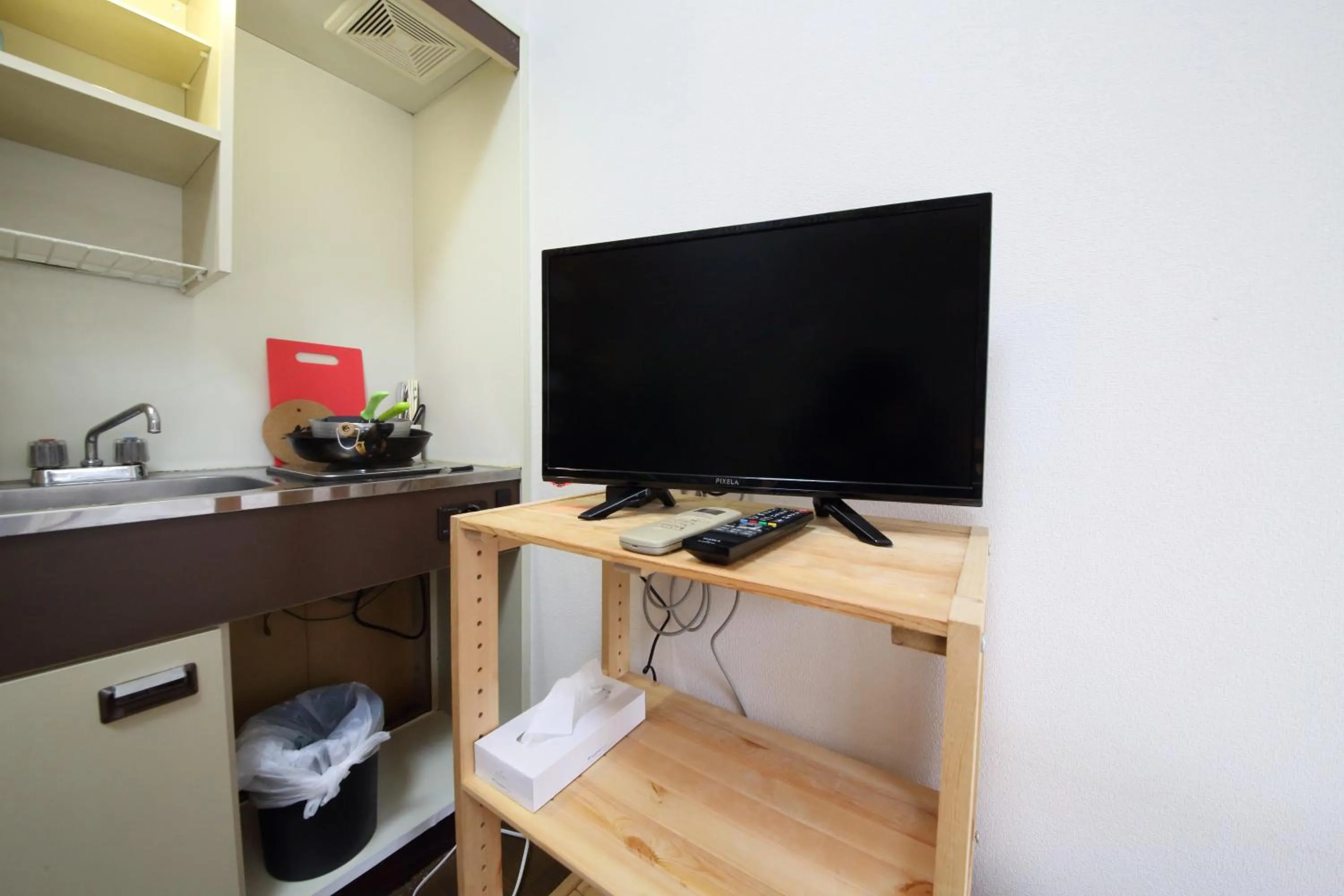 TV and multimedia in Exsaison Shirokita 211