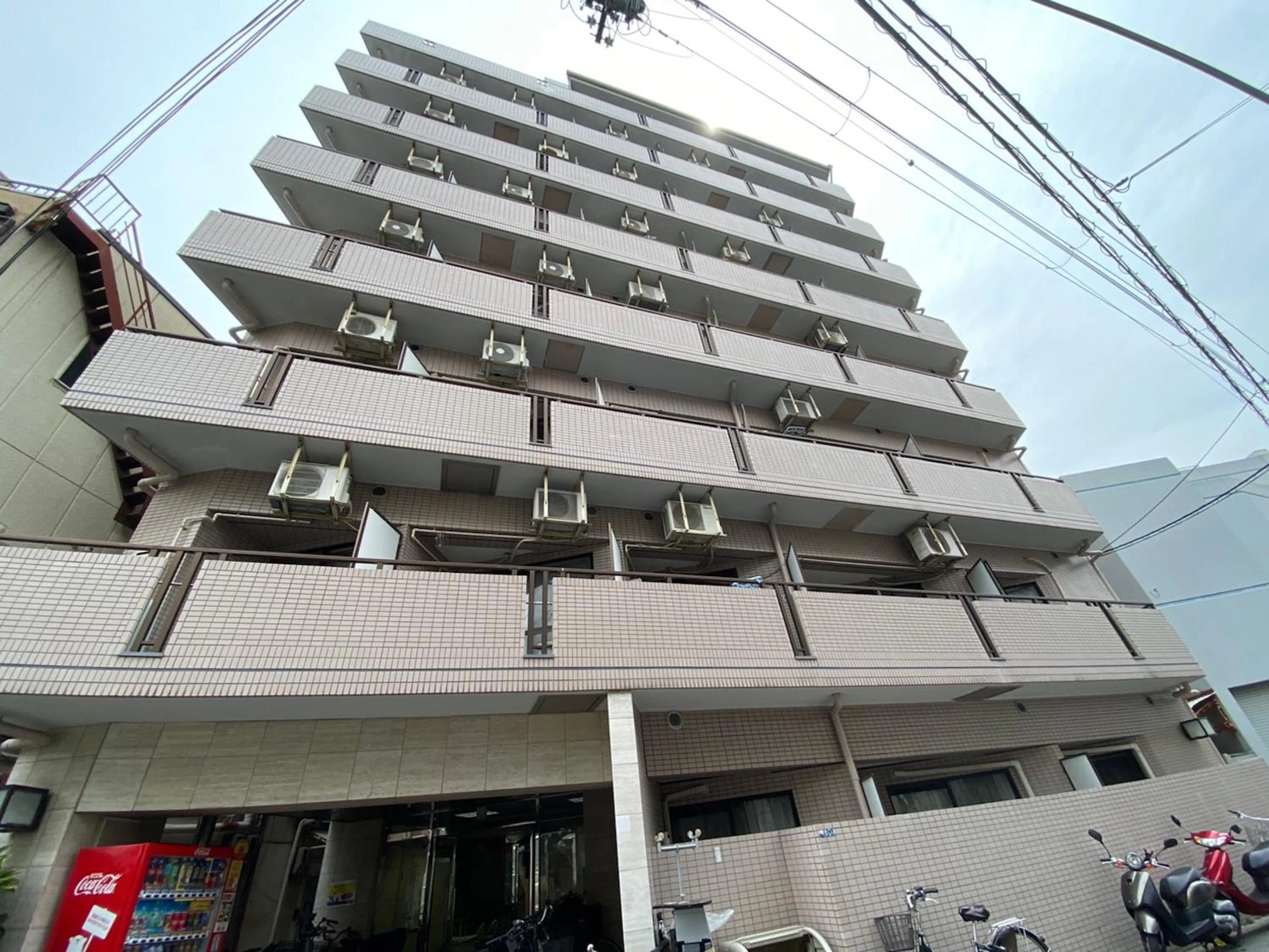 Property building in Exsaison Shirokita 211