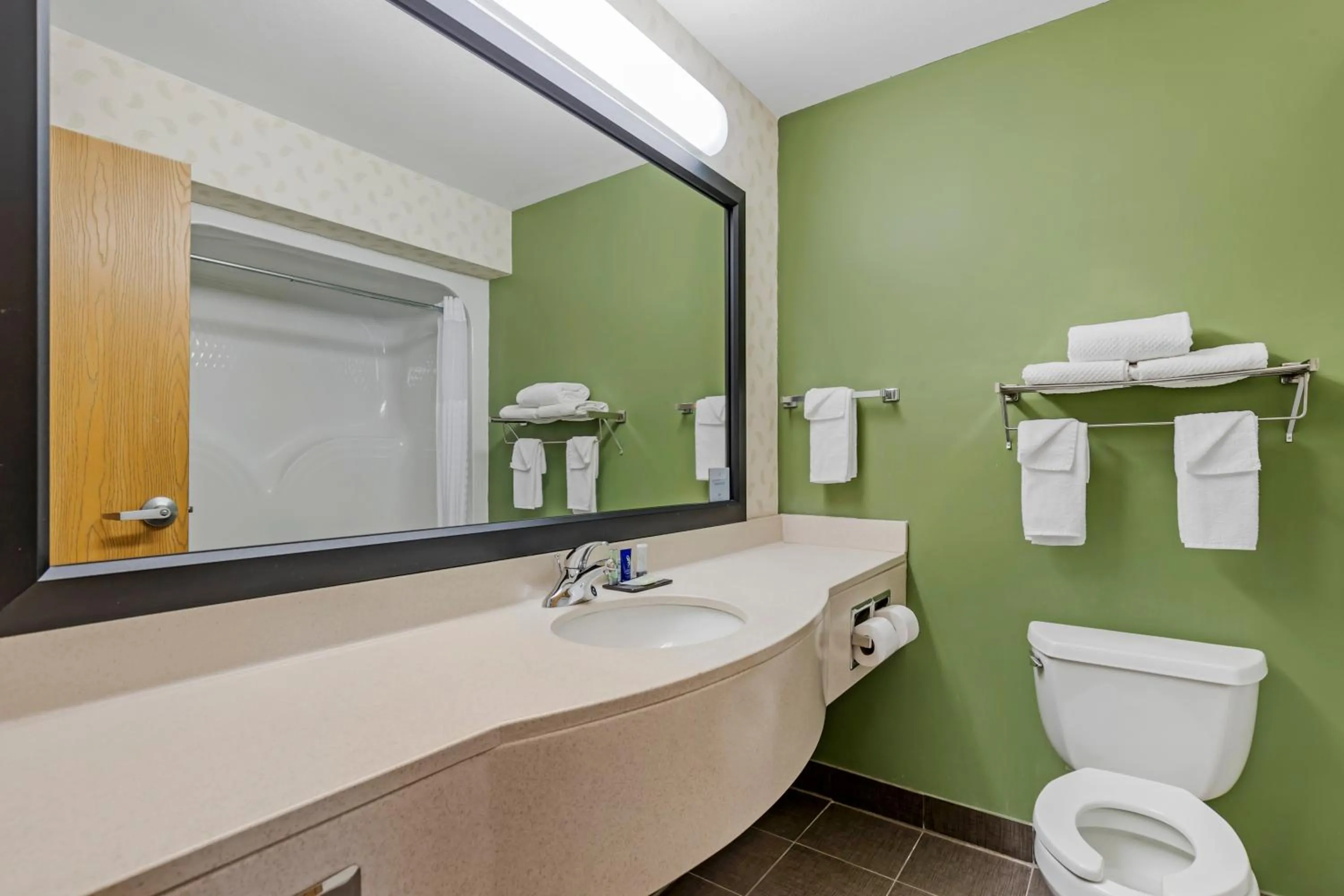 Sleep Inn & Suites Charles City