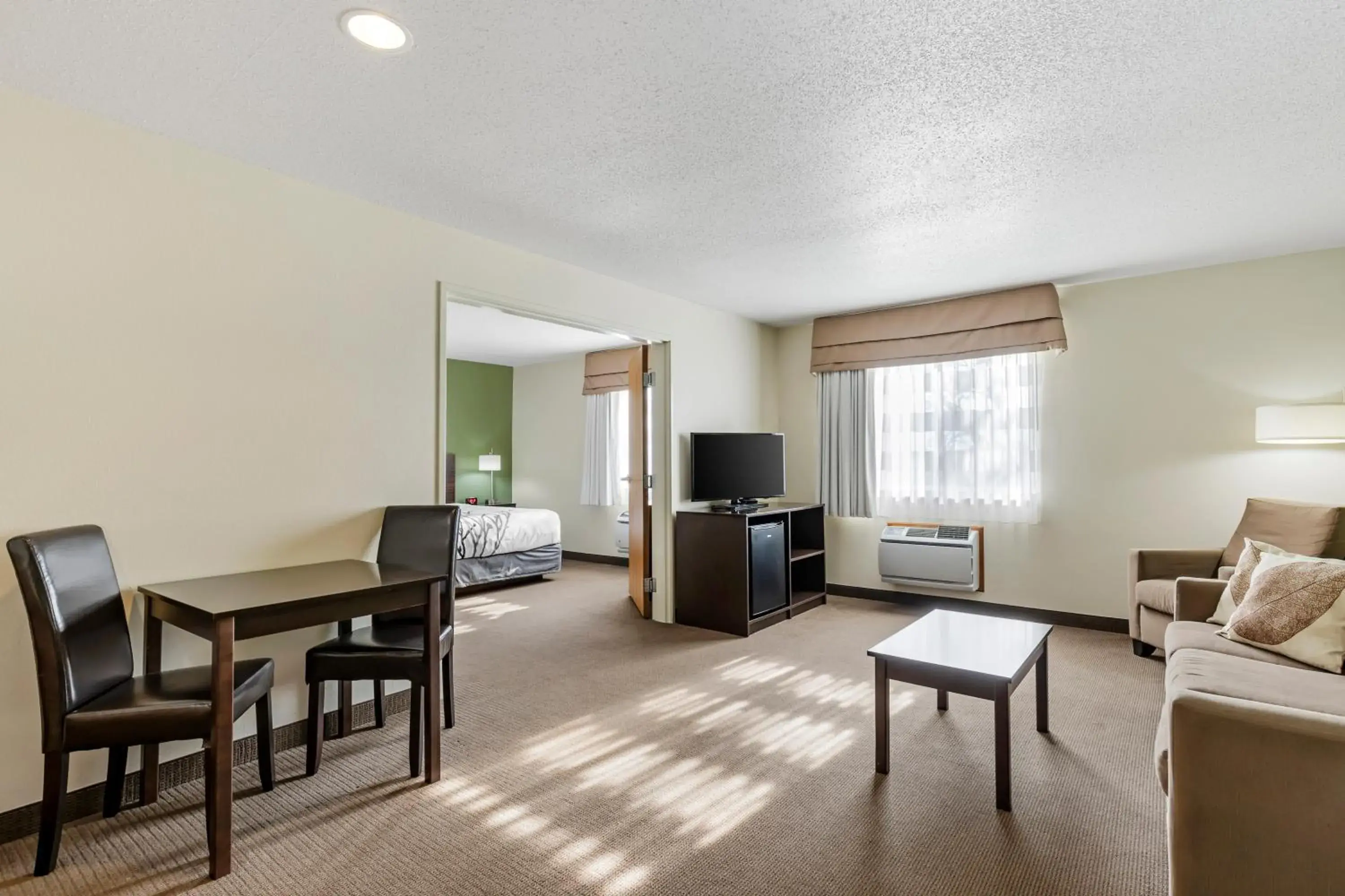 King Suite - Non-Smoking in Sleep Inn & Suites Charles City King Suite - Non-Smoking in Sleep Inn & Suites Charles City