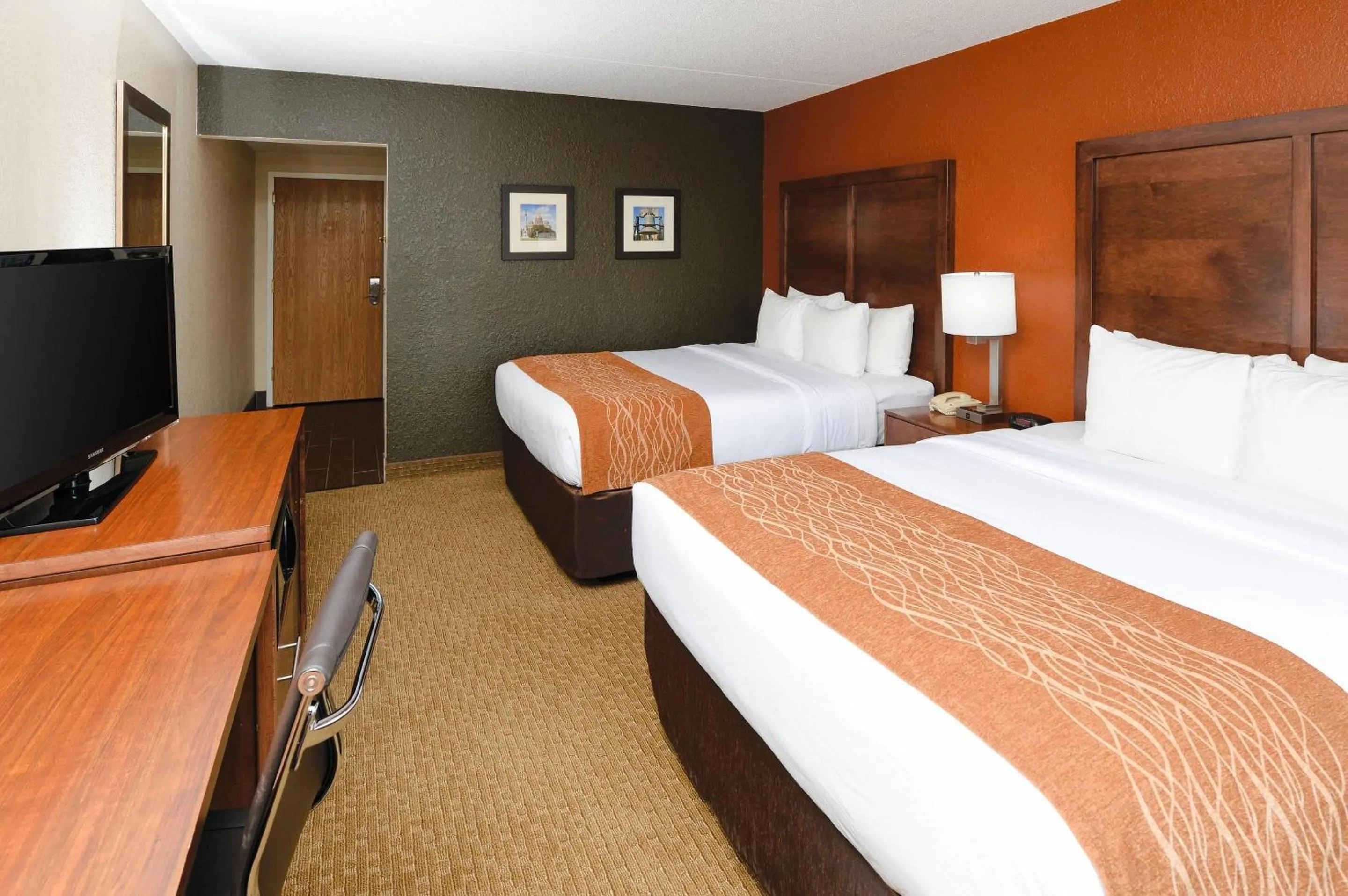 Bedroom, Bed in Comfort Inn & Suites Event Center