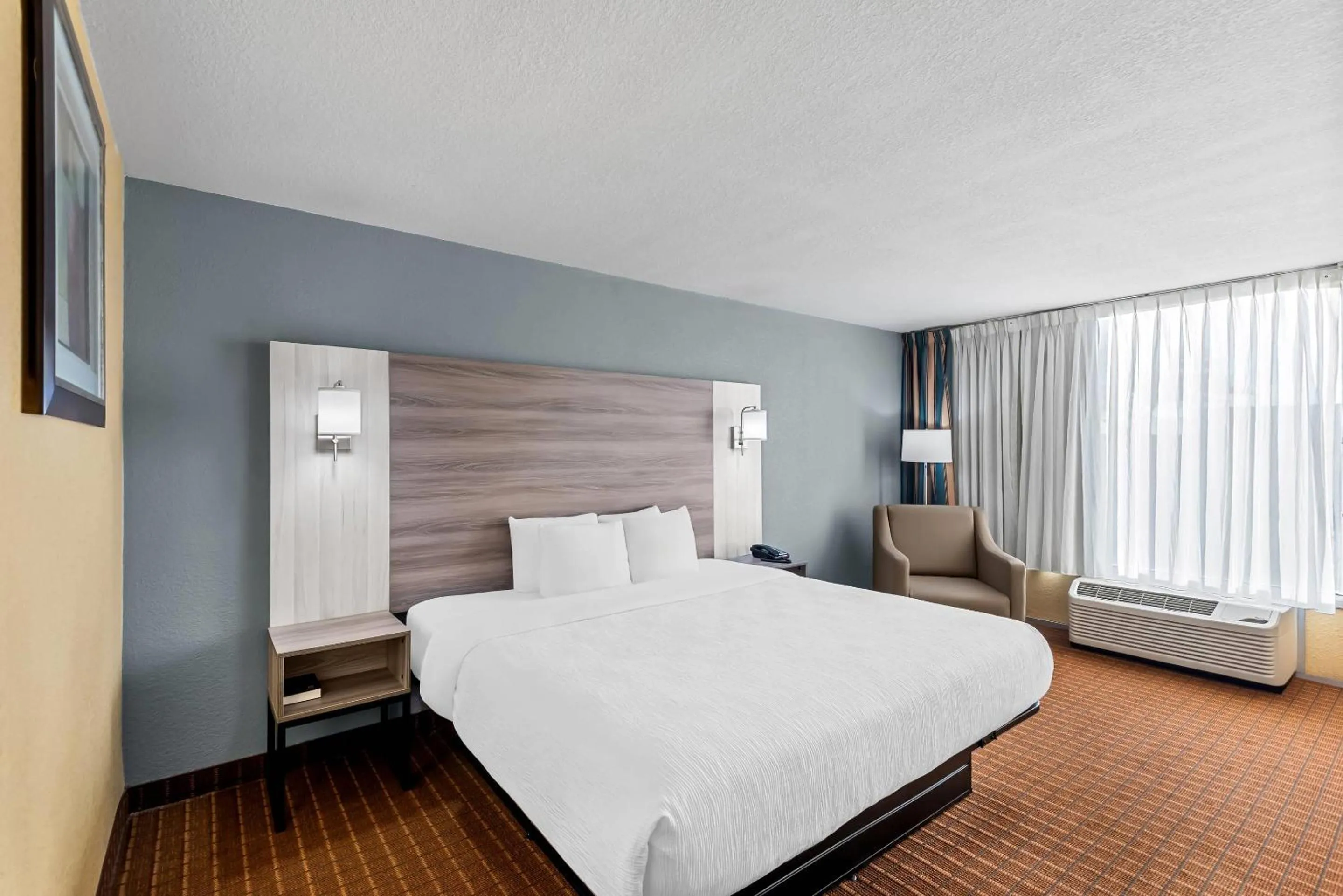 Bedroom, Bed in Quality Inn Fort Dodge