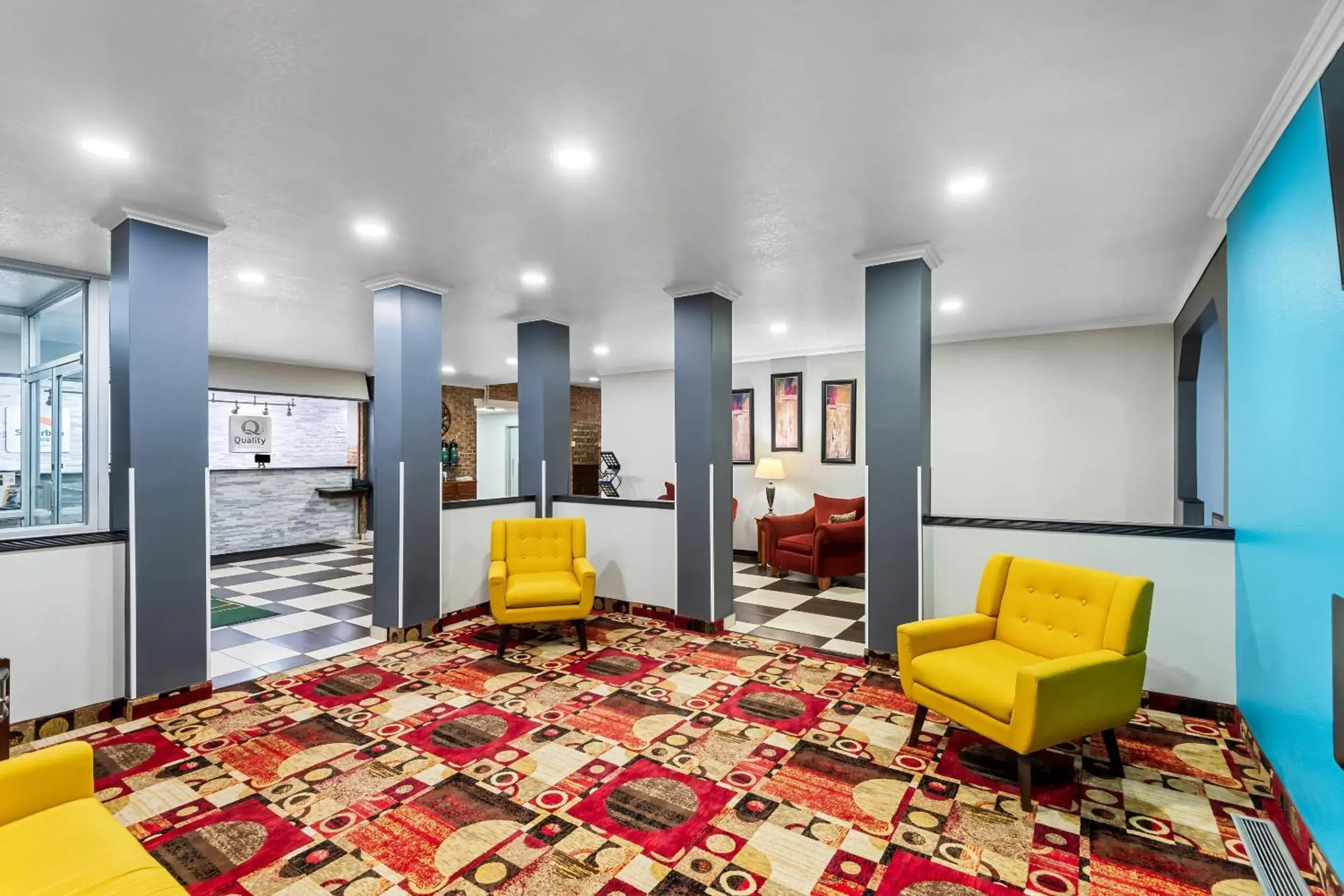 Lobby or reception, Bed in Quality Inn Fort Dodge Lobby or reception, Bed in Quality Inn Fort Dodge