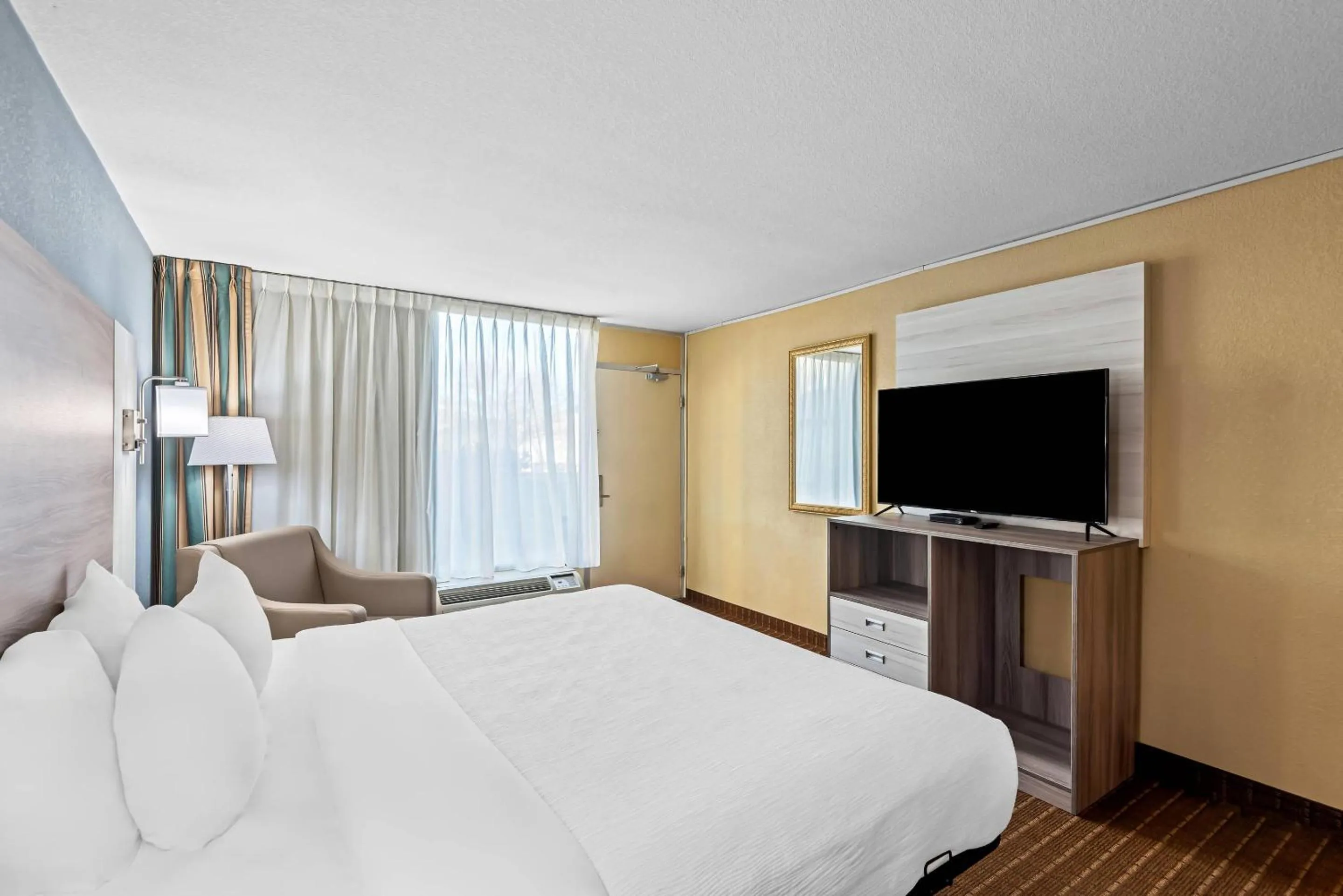 Bedroom, Bed in Quality Inn Fort Dodge