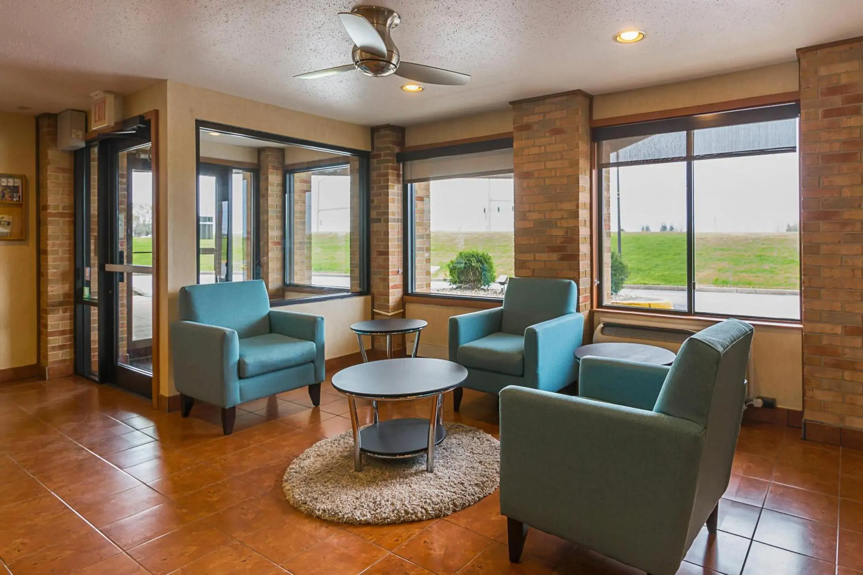 Lobby or reception in Quality Inn Waverly Lobby or reception in Quality Inn Waverly