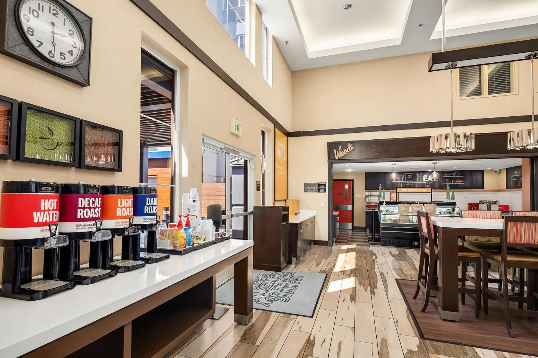 Lobby or reception in Hampton Inn & Suites Seattle North/Lynnwood