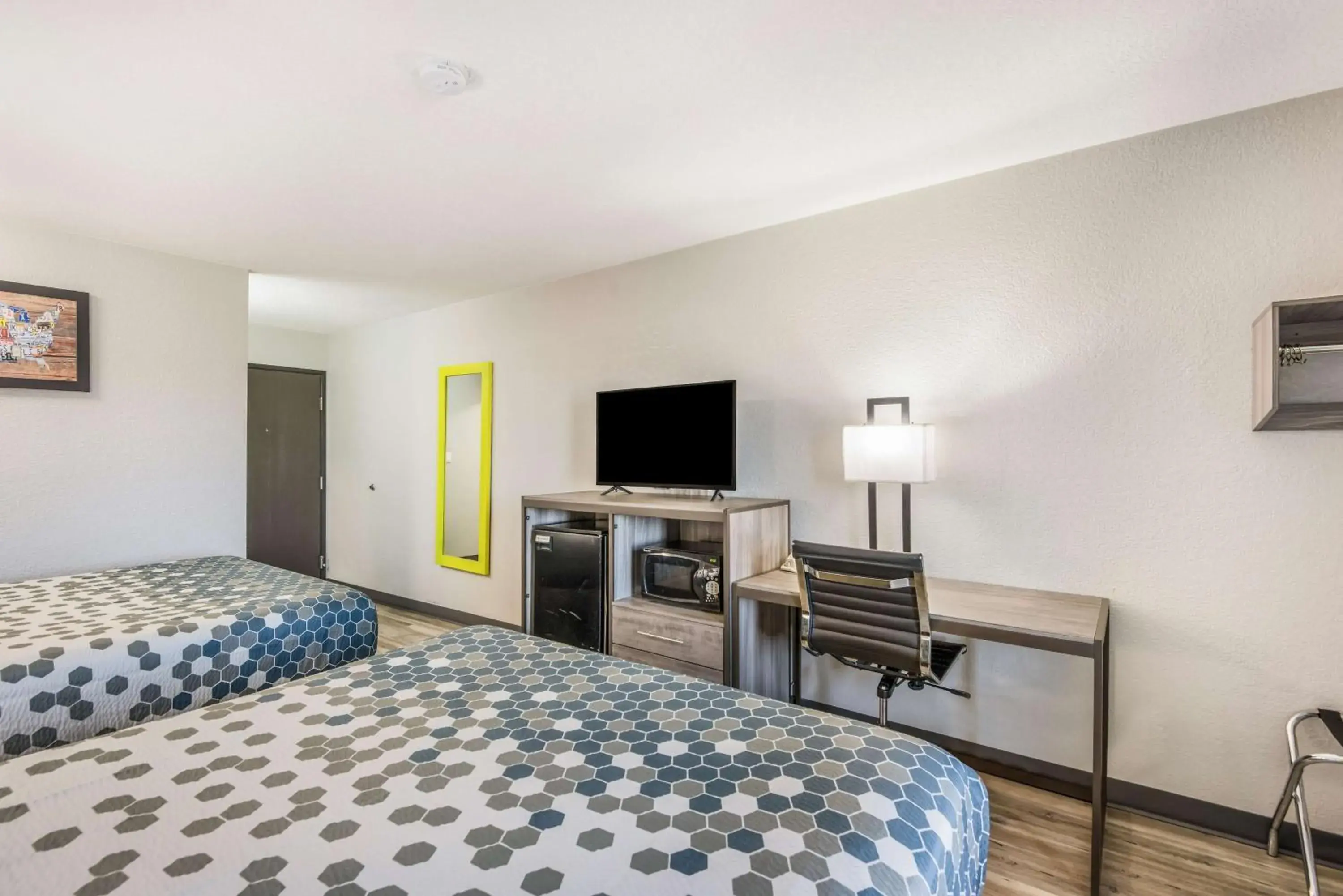 Bedroom, Bed in Sonesta Essential Des Moines Bedroom, Bed in Sonesta Essential Des Moines