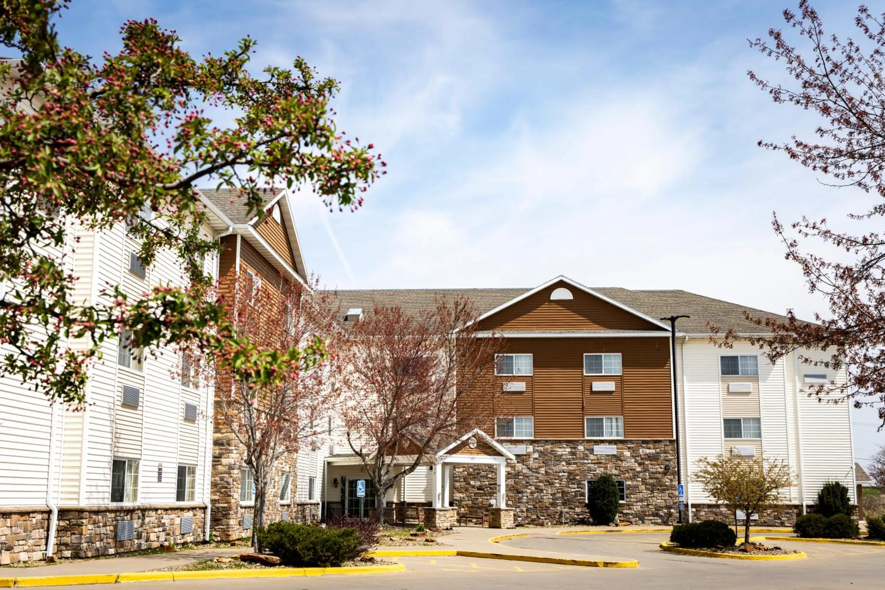 Property building in MainStay Suites Coralville - Iowa City