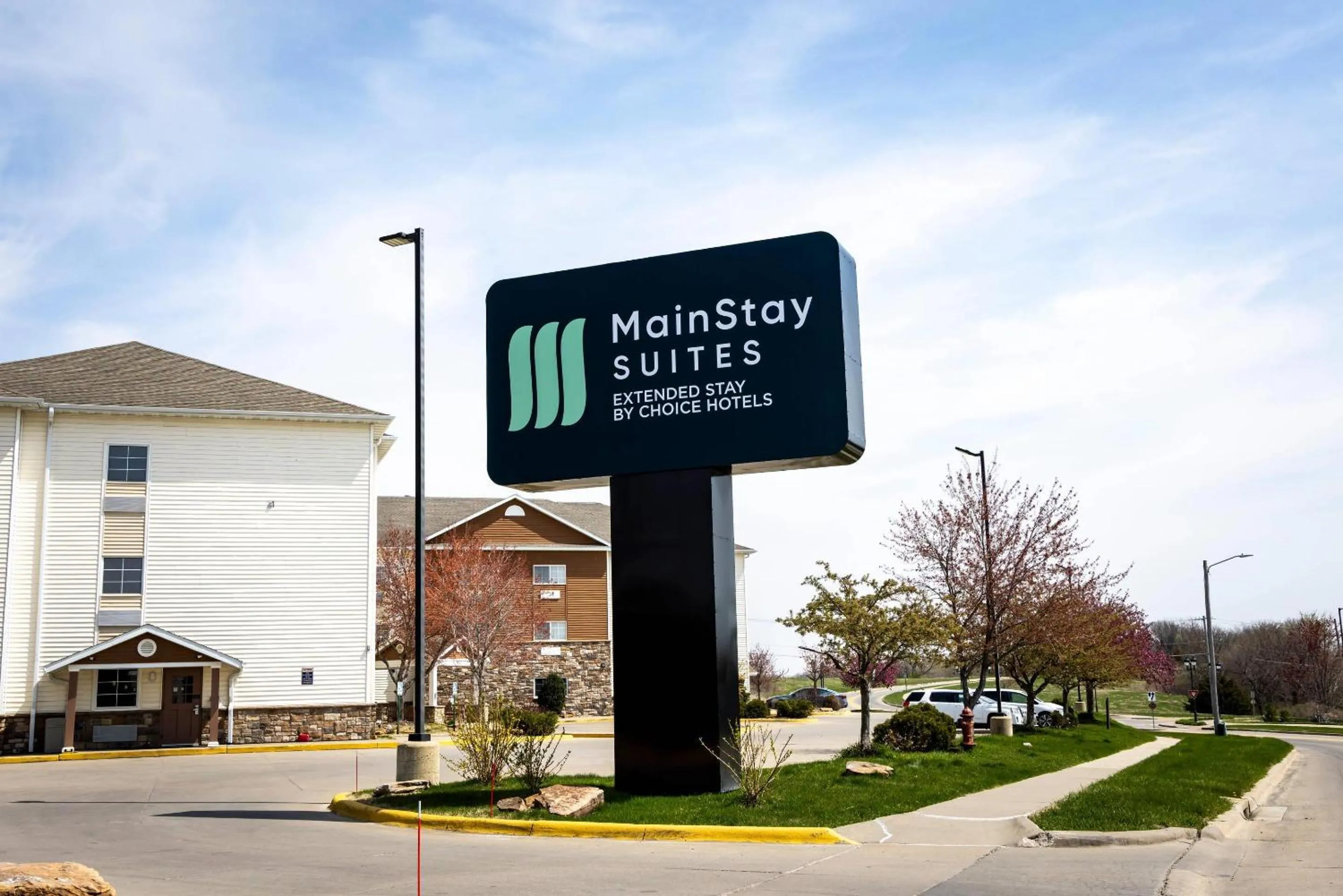 Property building in MainStay Suites Coralville - Iowa City