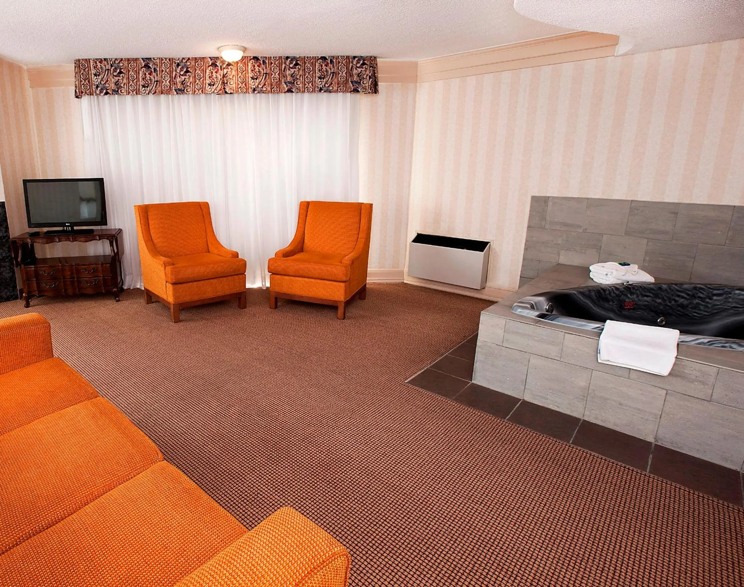 Living room in Clifton Victoria Inn at the Falls