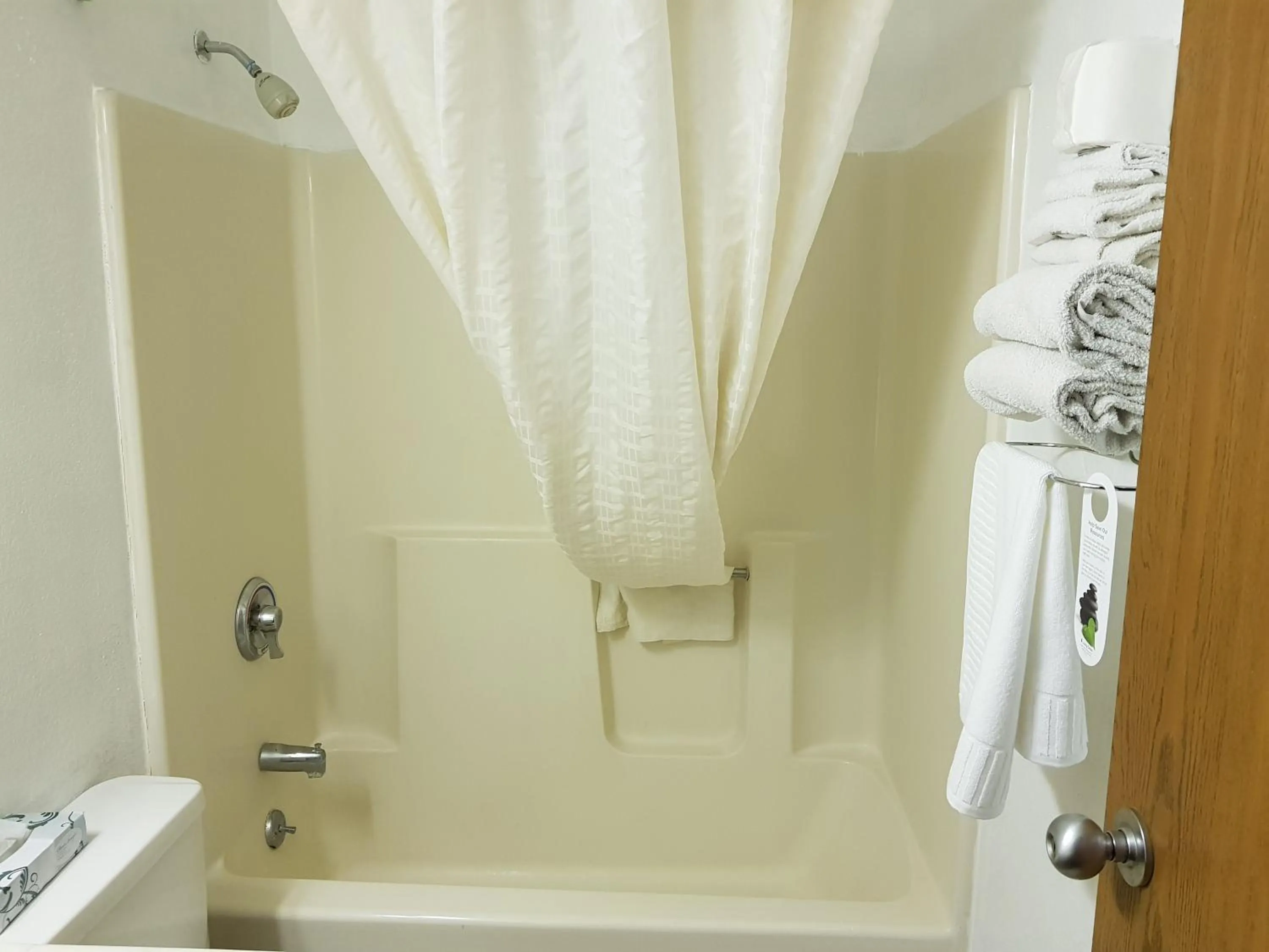 Le Mars Inn and Suites