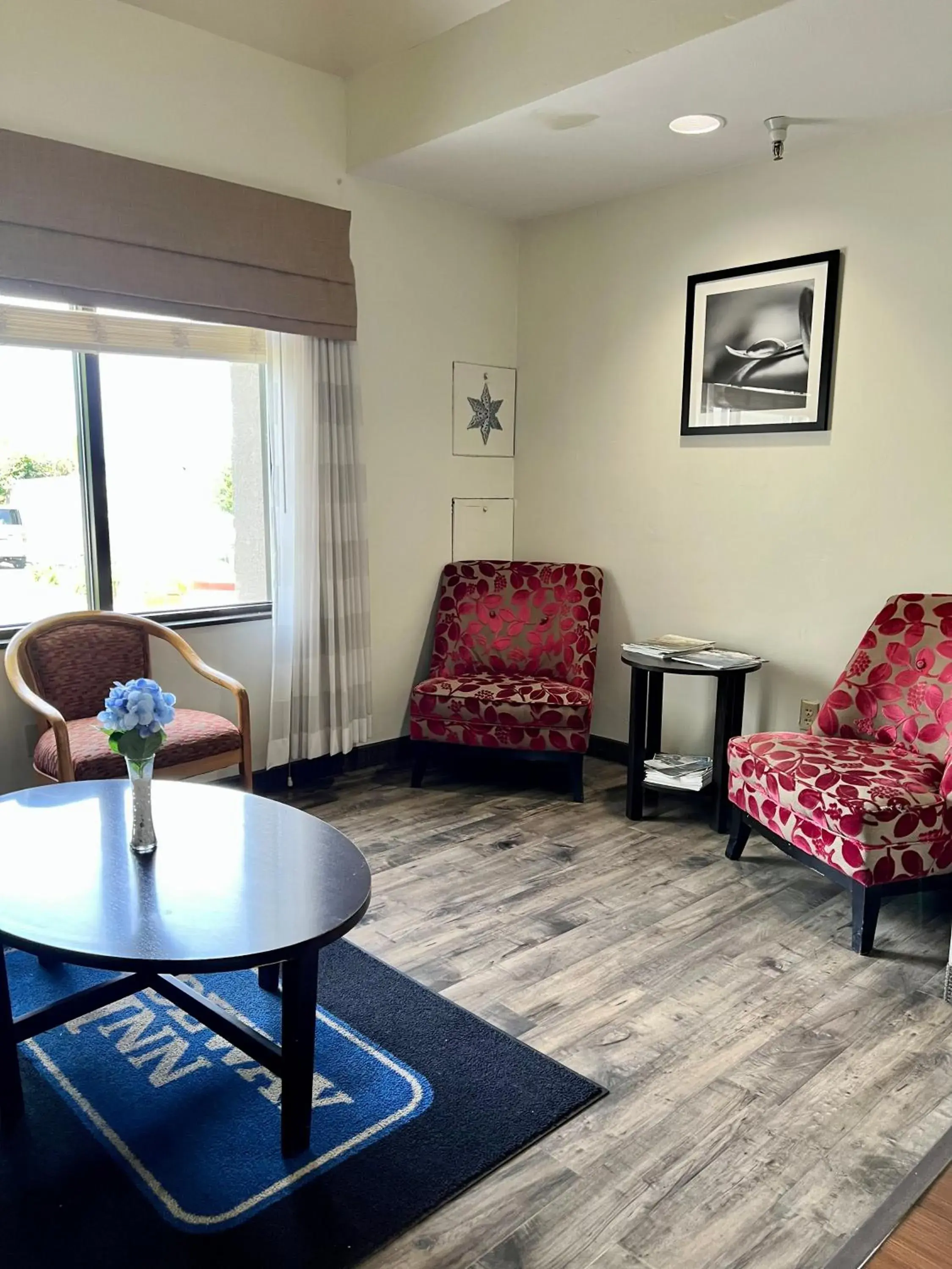 Lobby or reception in Rodeway Inn Boise Airport Lobby or reception in Rodeway Inn Boise Airport