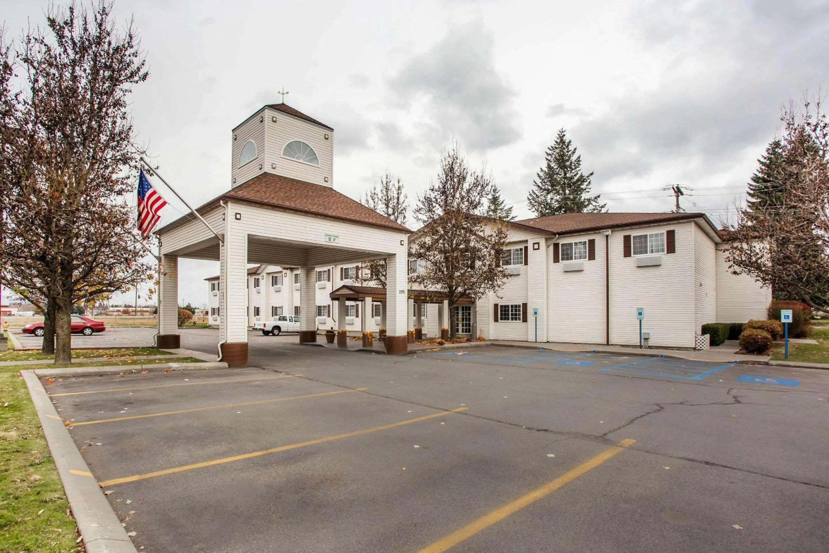 Property building in Quality Inn Post Falls - Coeur d'Alene