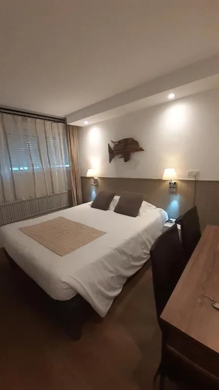 Photo of the whole room, Bed in Le Relais des Iles