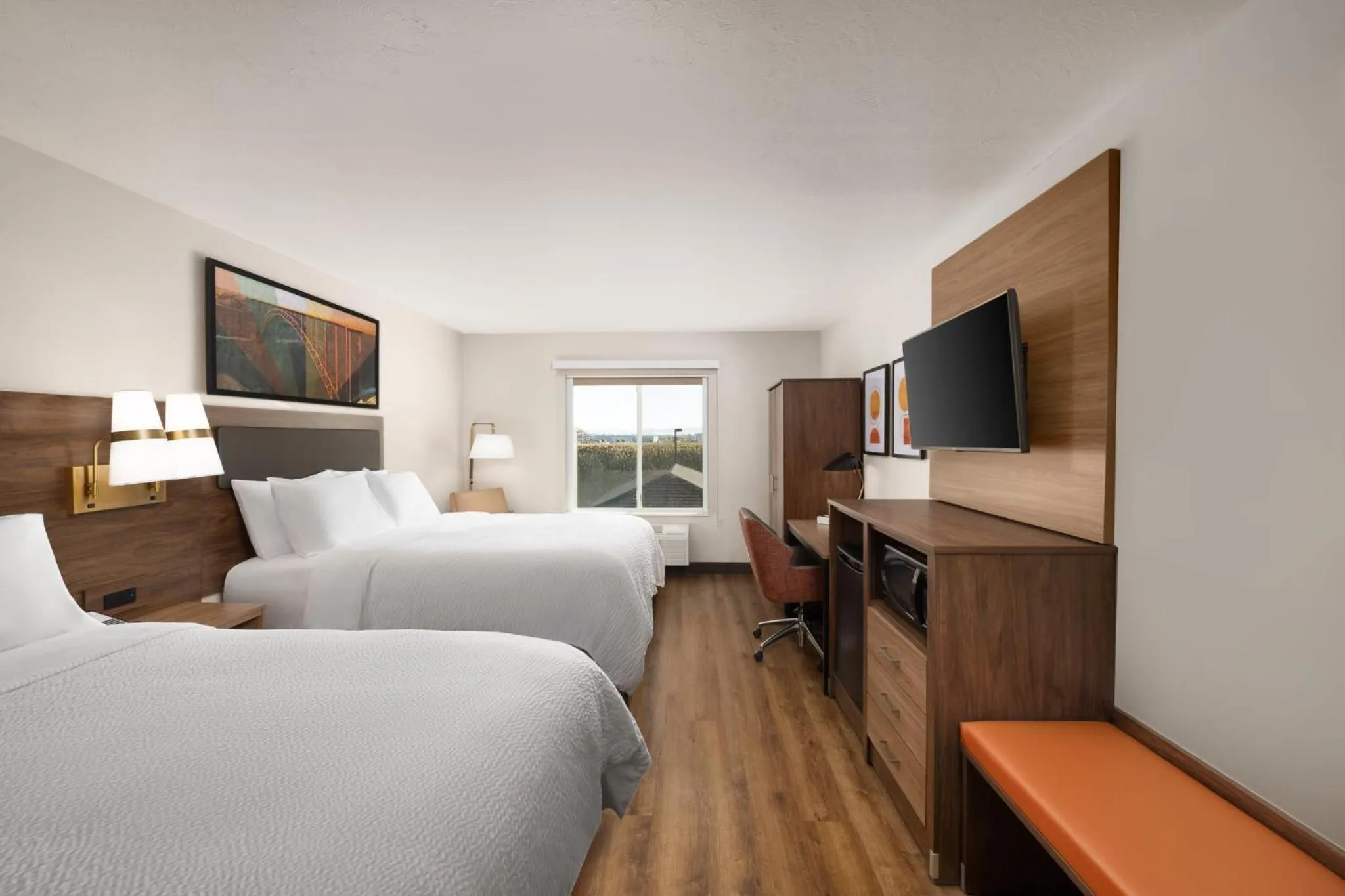 Photo of the whole room, Bed in Garner Hotel Idaho Falls Southwest by IHG