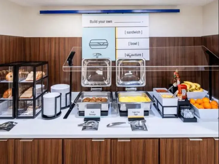 Breakfast in Garner Hotel Idaho Falls Southwest by IHG Breakfast in Garner Hotel Idaho Falls Southwest by IHG