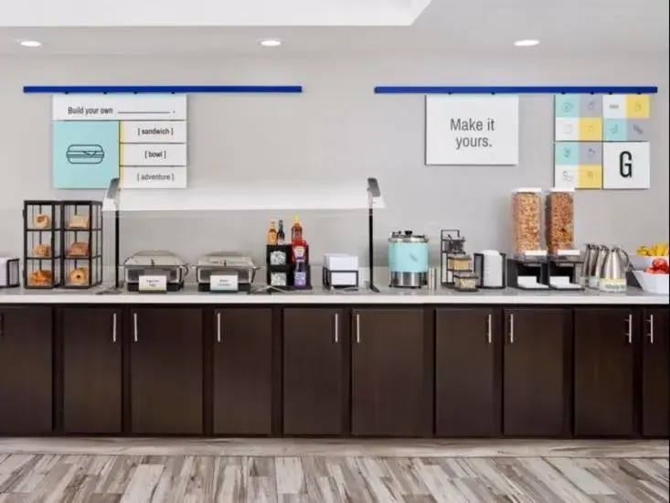 Breakfast in Garner Hotel Idaho Falls Southwest by IHG Breakfast in Garner Hotel Idaho Falls Southwest by IHG