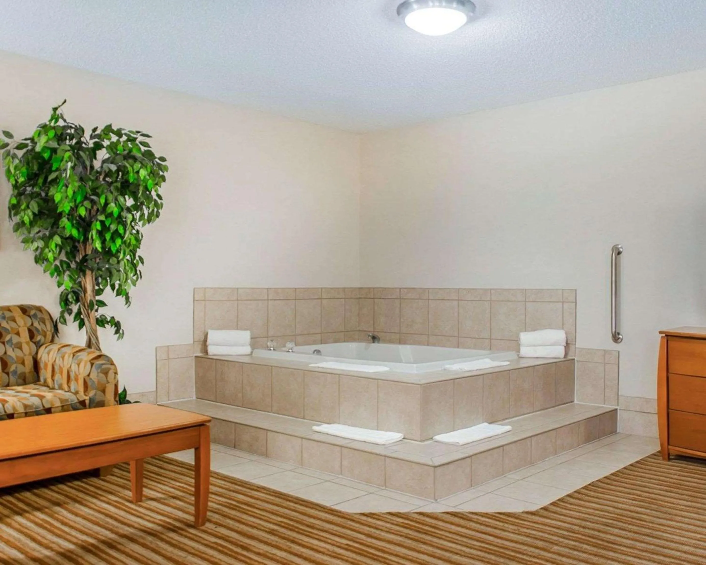 Photo of the whole room in Quality Inn & Suites Twin Falls North