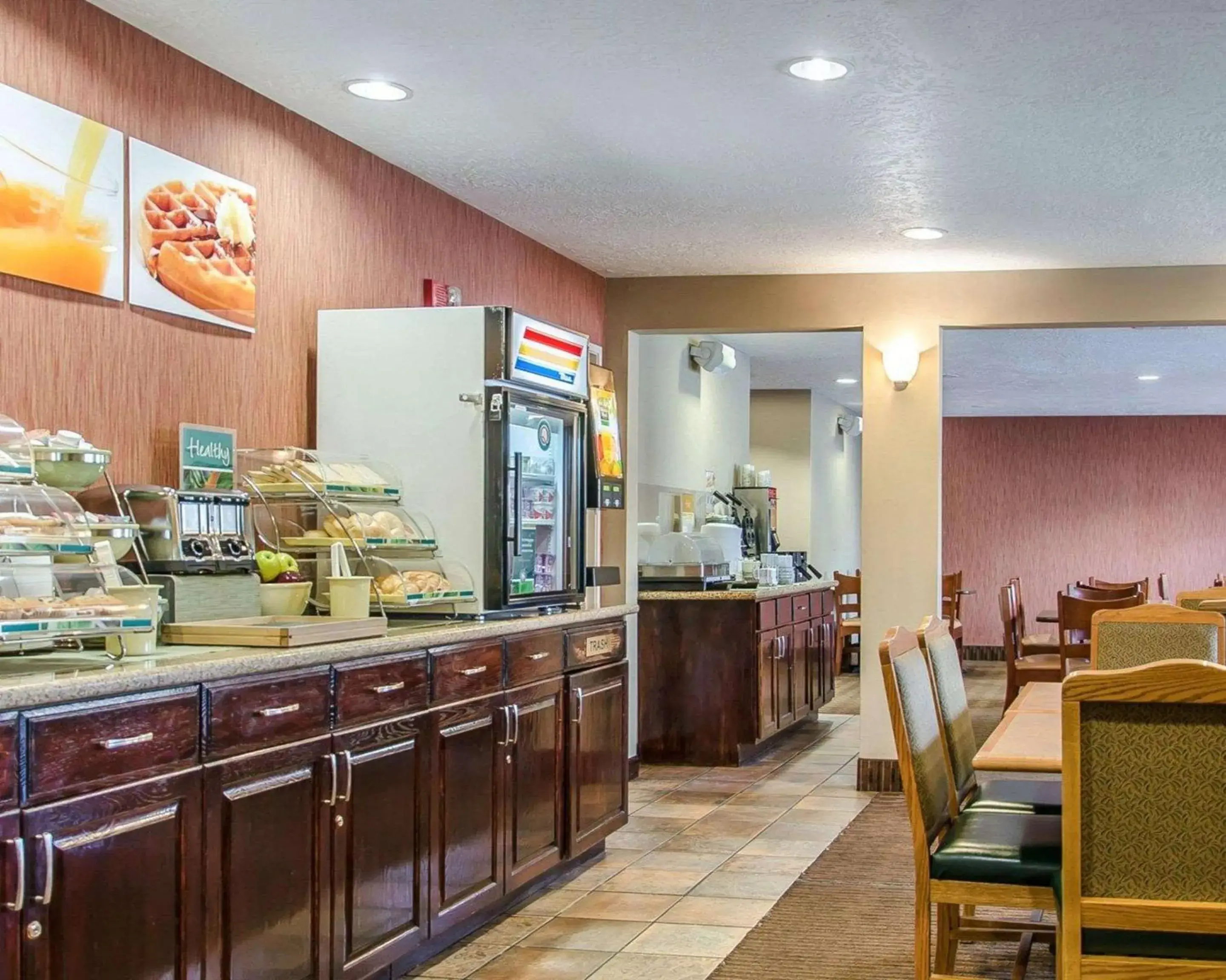Restaurant/places to eat in Quality Inn & Suites Restaurant/places to eat in Quality Inn & Suites