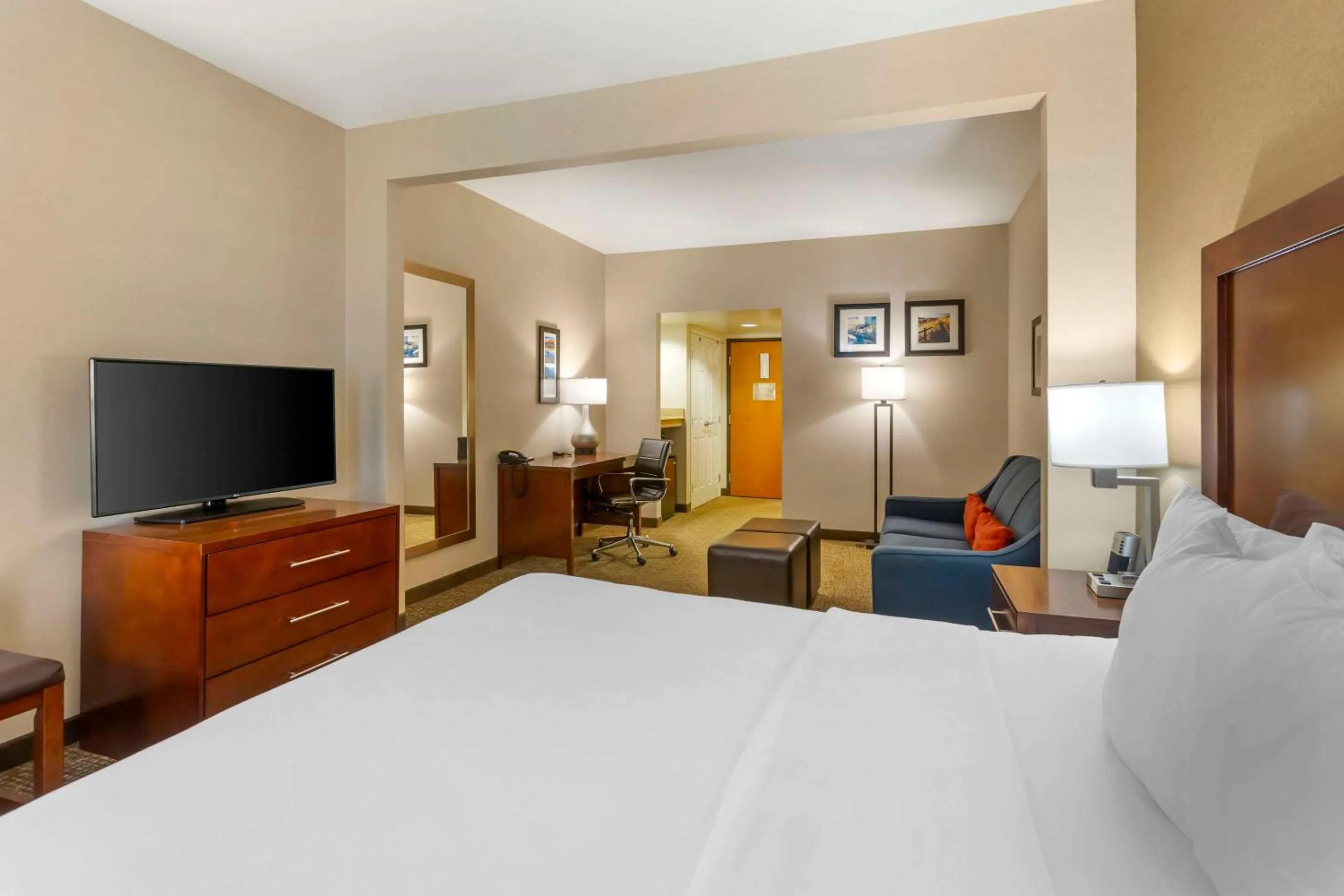 Bedroom, Bed in Comfort Inn & Suites Jerome - Twin Falls