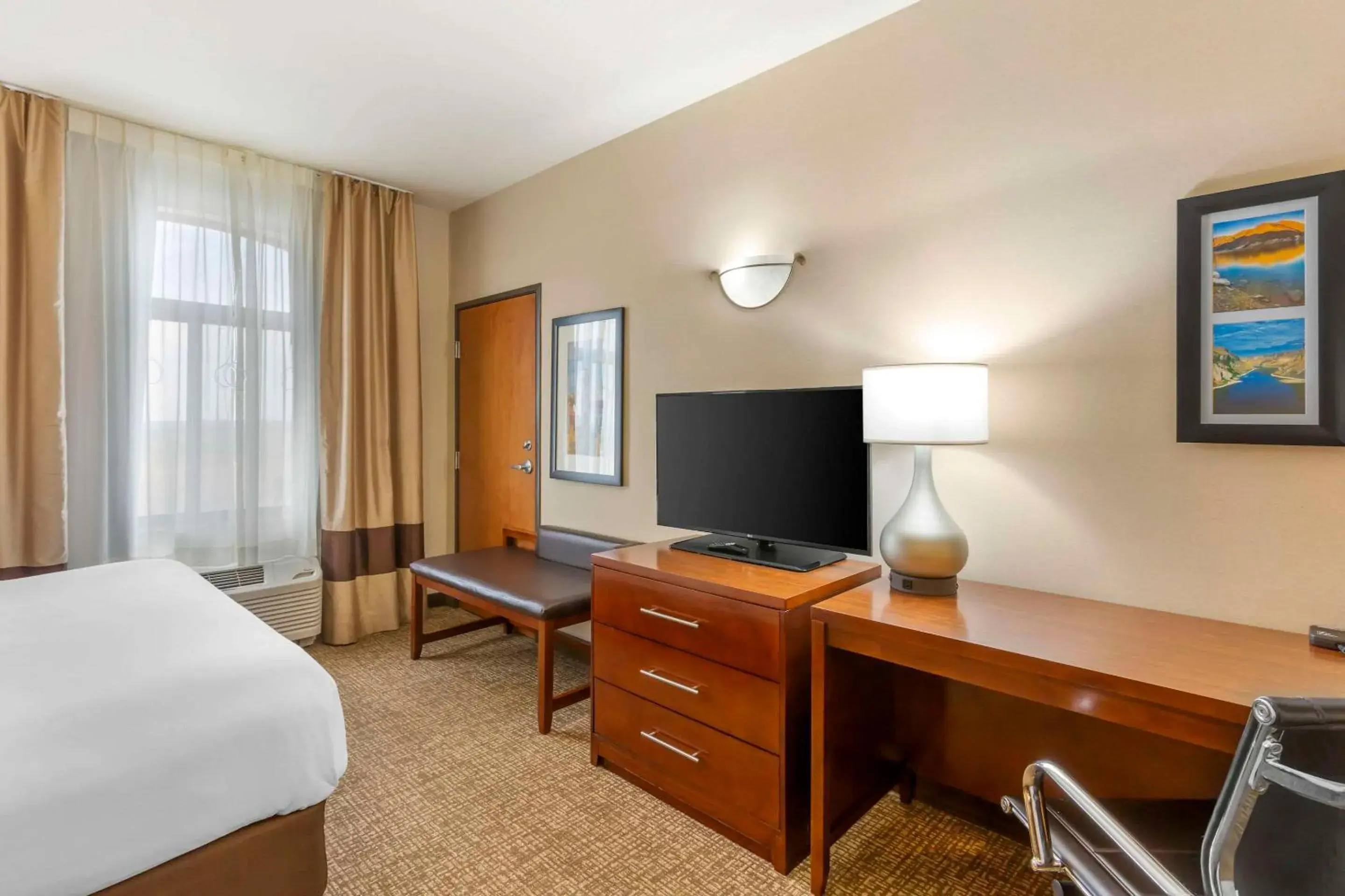 Bedroom, Bed in Comfort Inn & Suites Jerome - Twin Falls Bedroom, Bed in Comfort Inn & Suites Jerome - Twin Falls