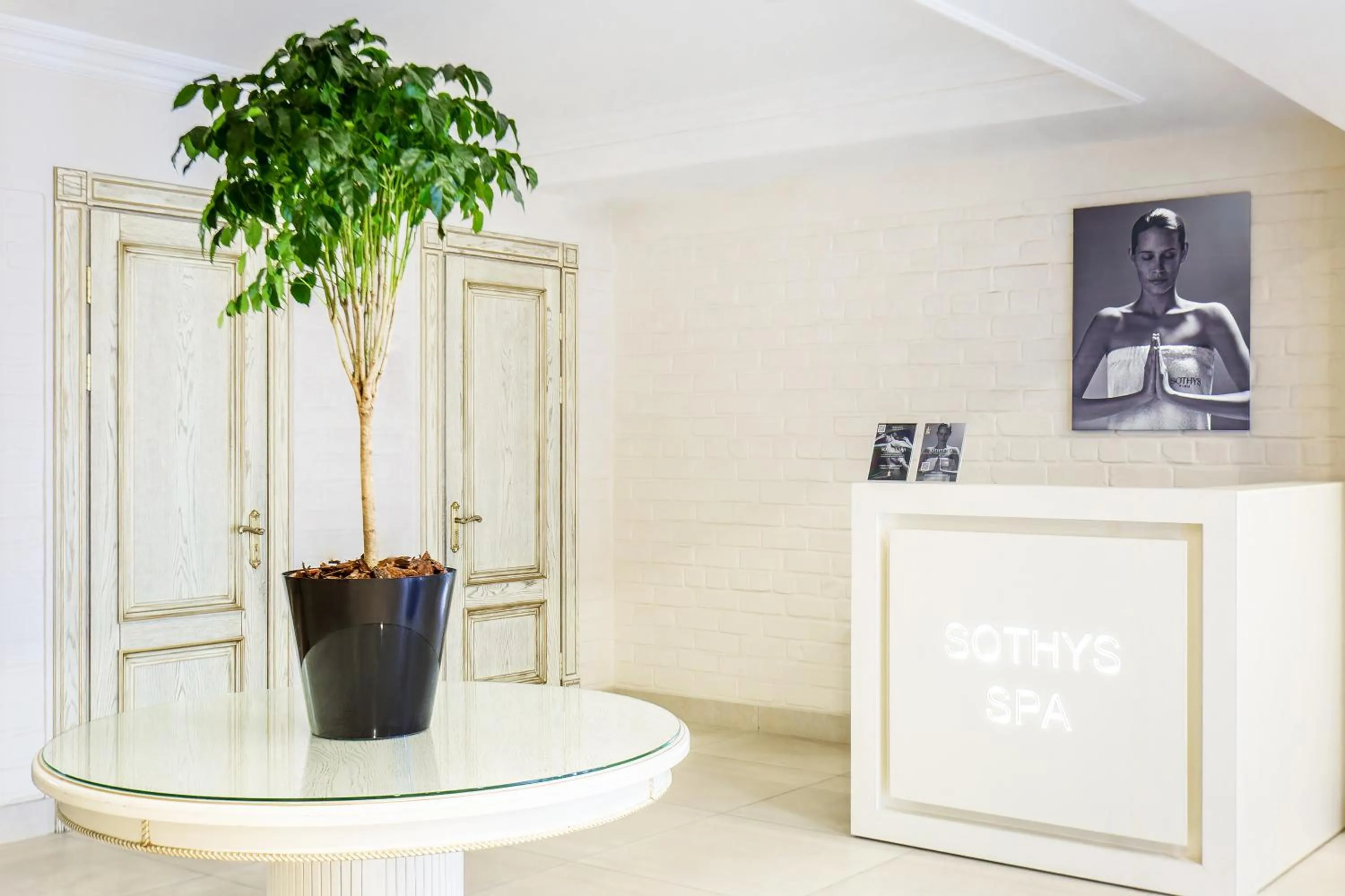 Massage in Praga Hotel