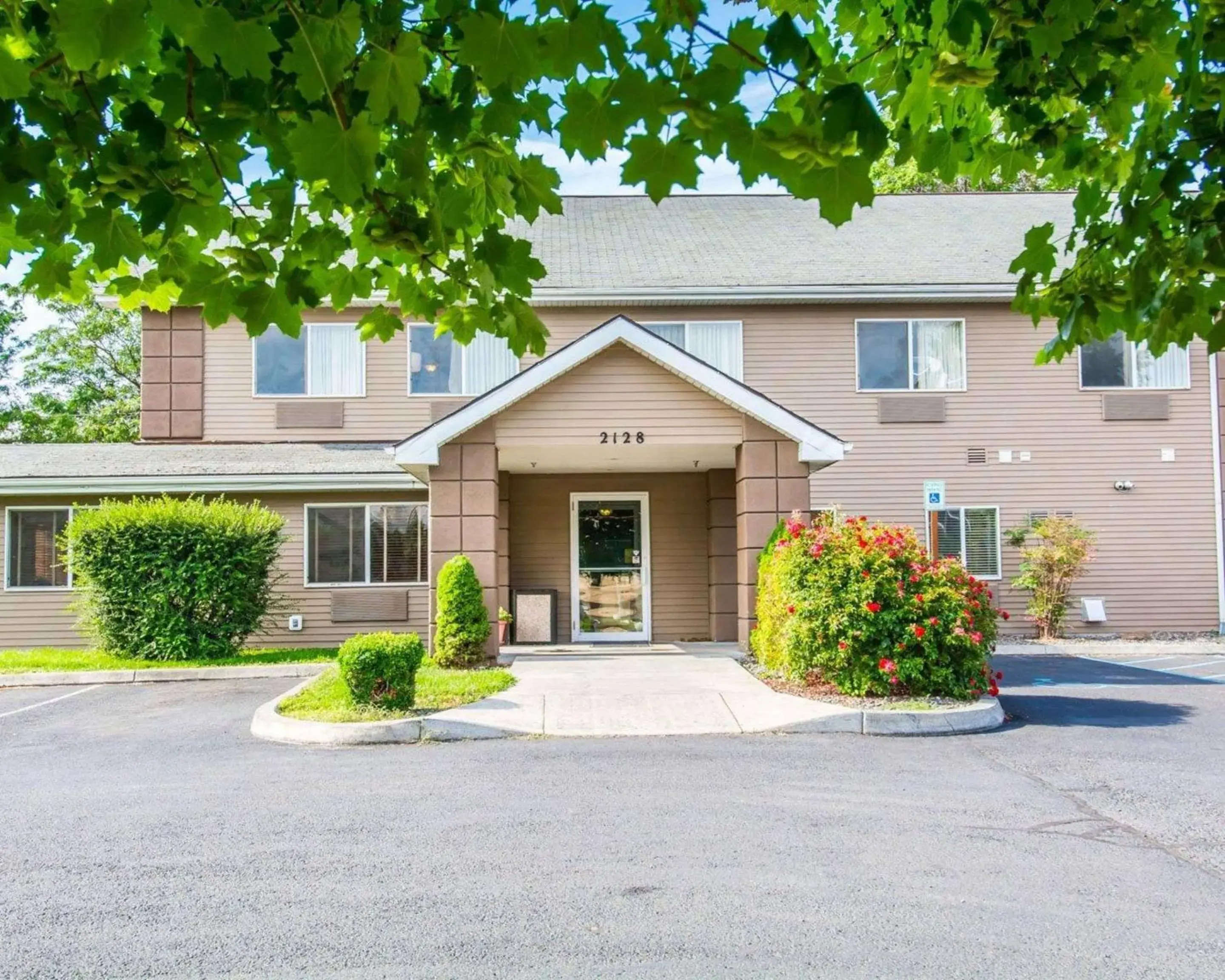 Property building in Quality Inn Lewiston Property building in Quality Inn Lewiston