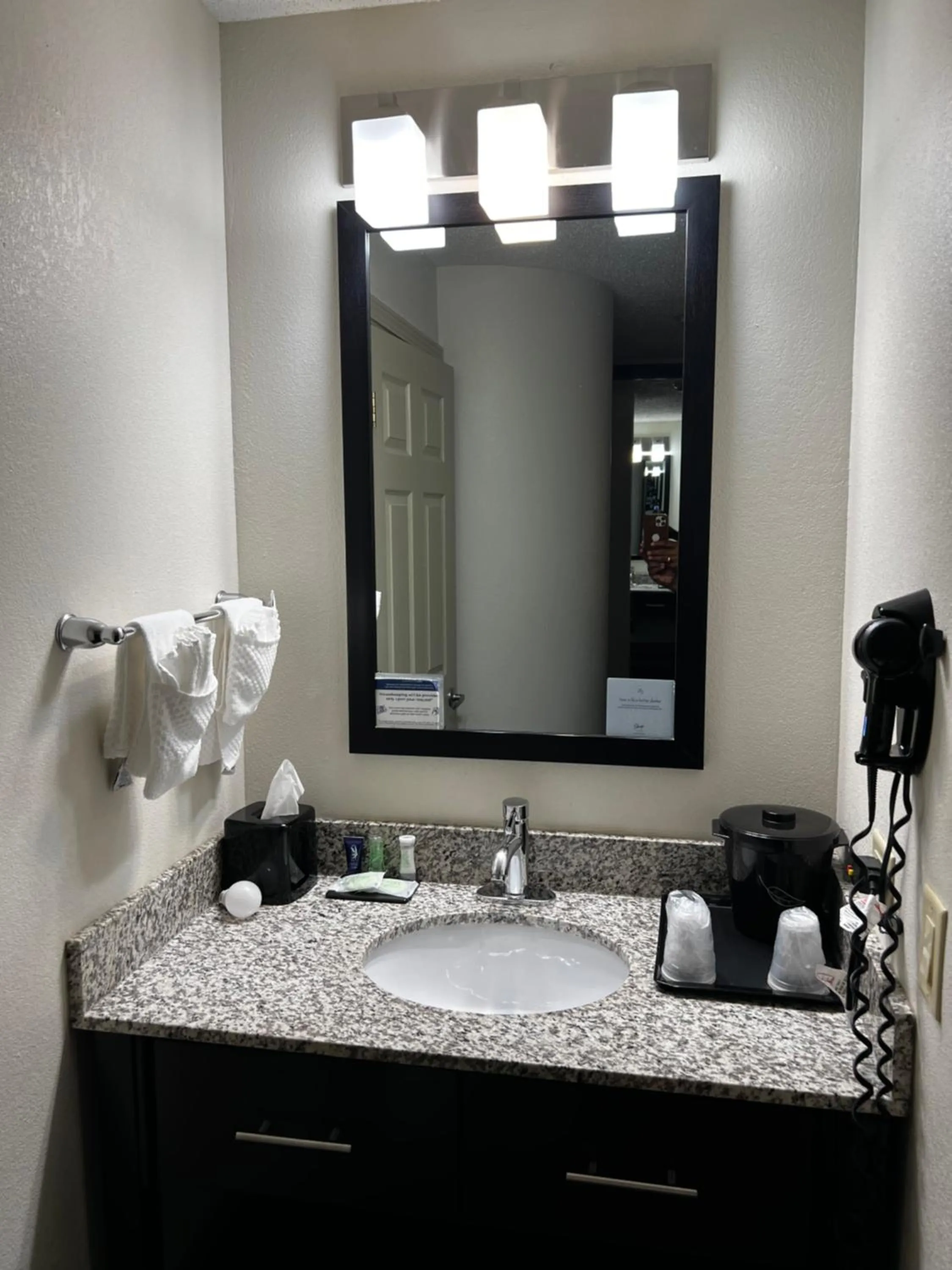 towels in Sleep Inn Tinley Park I-80 near Amphitheatre-Convention Center