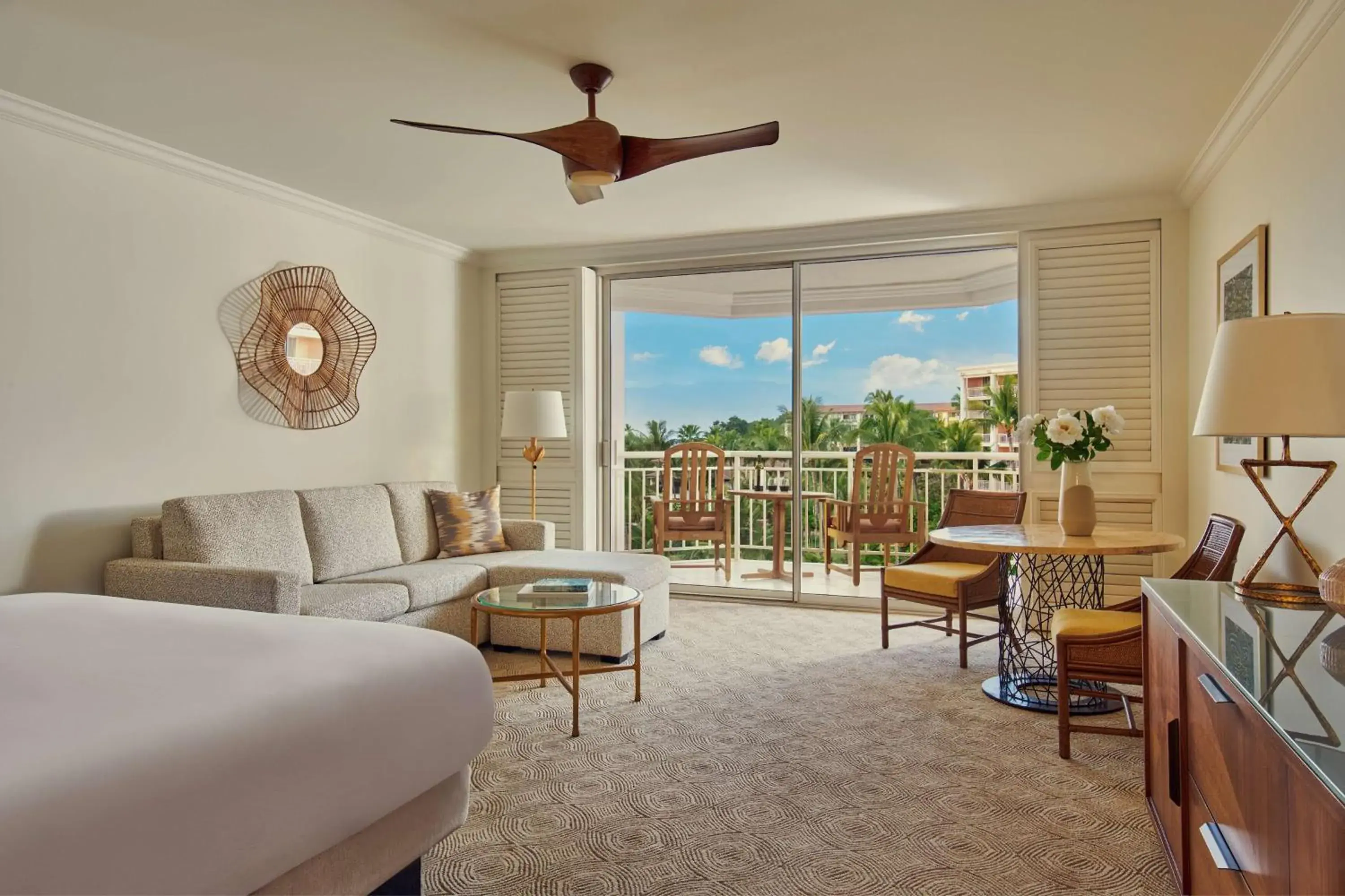 Napua King Room with Garden View in Grand Wailea Resort Hotel & Spa, A Waldorf Astoria Resort Napua King Room with Garden View in Grand Wailea Resort Hotel & Spa, A Waldorf Astoria Resort
