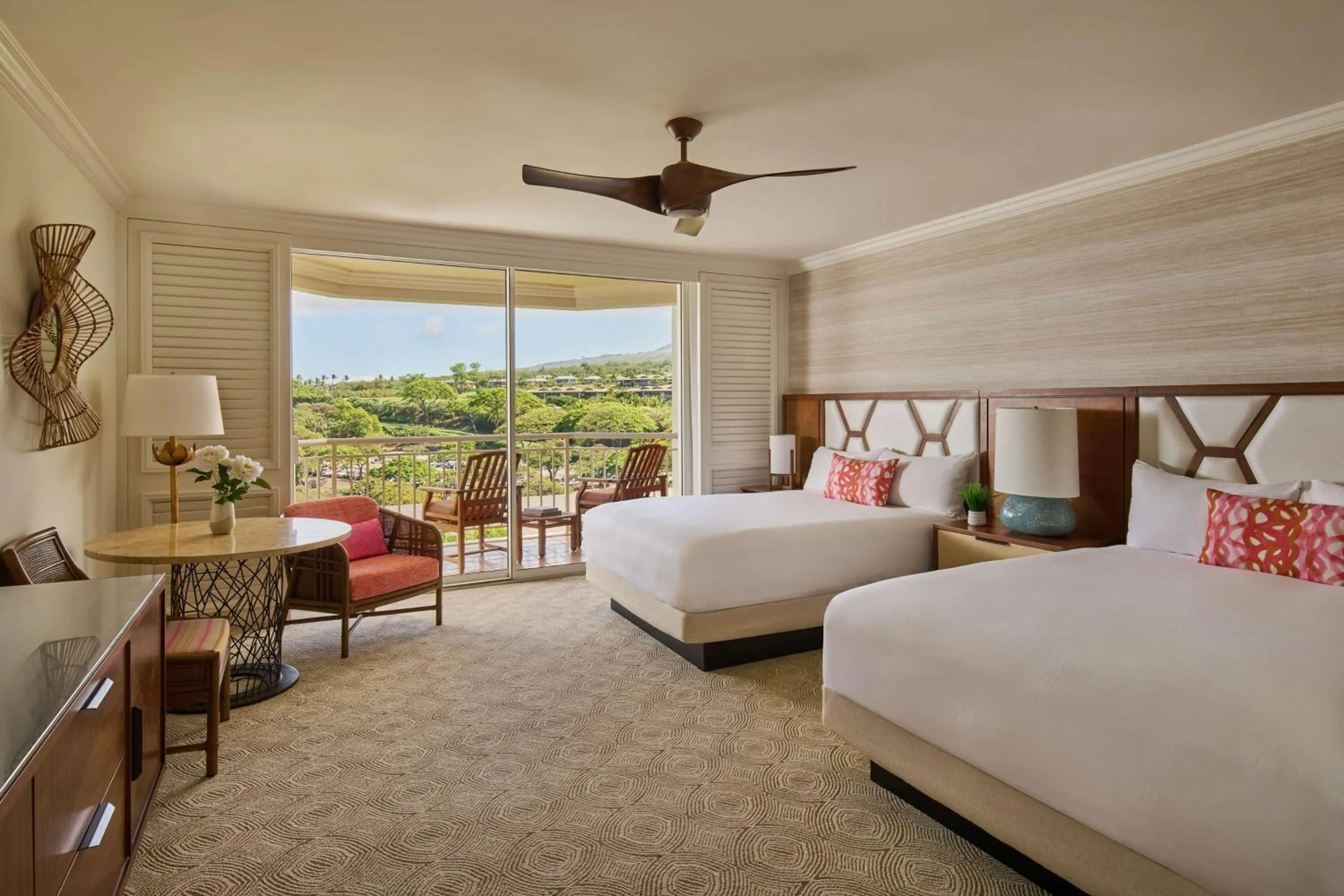 Bed in Grand Wailea Resort Hotel & Spa, A Waldorf Astoria Resort
