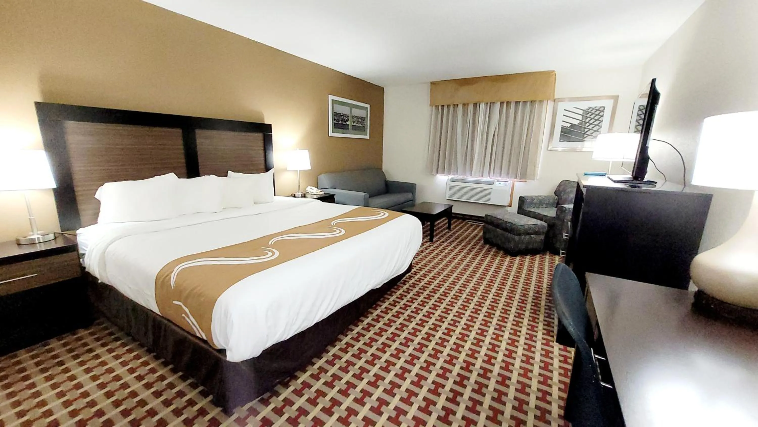 Bedroom, Bed in Quality Inn & Suites