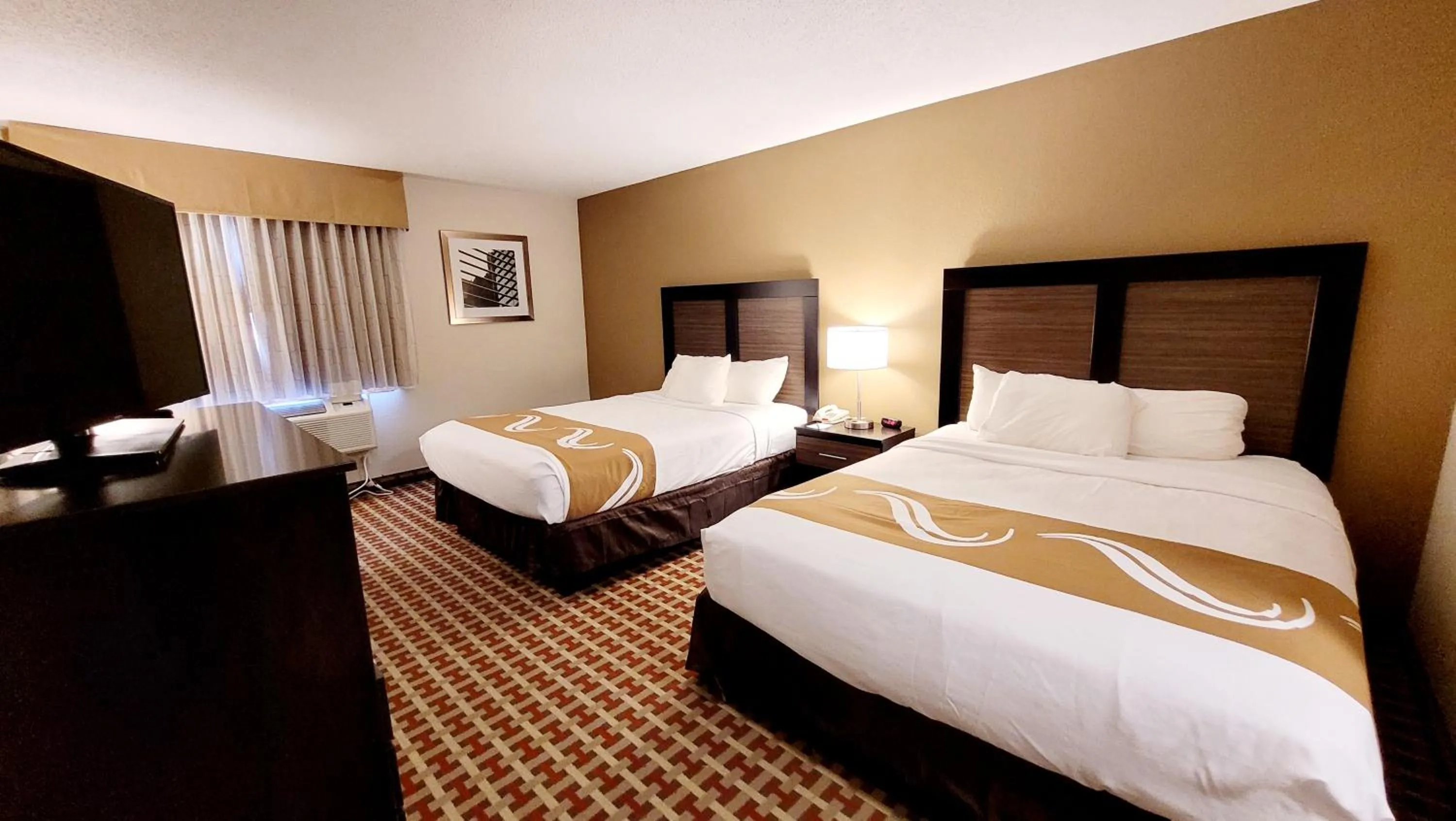 Bedroom, Bed in Quality Inn & Suites