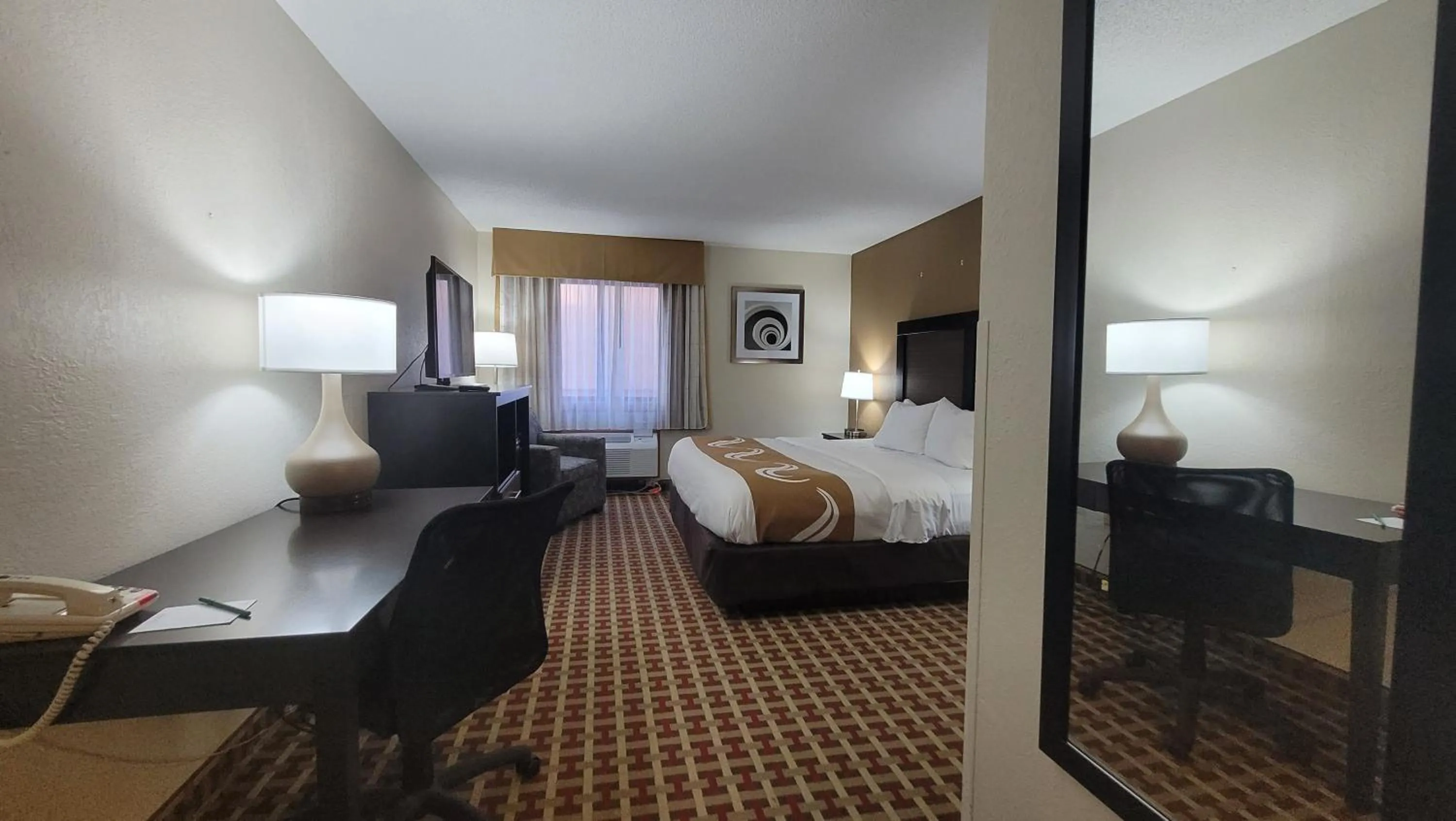 Bedroom, Bed in Quality Inn & Suites