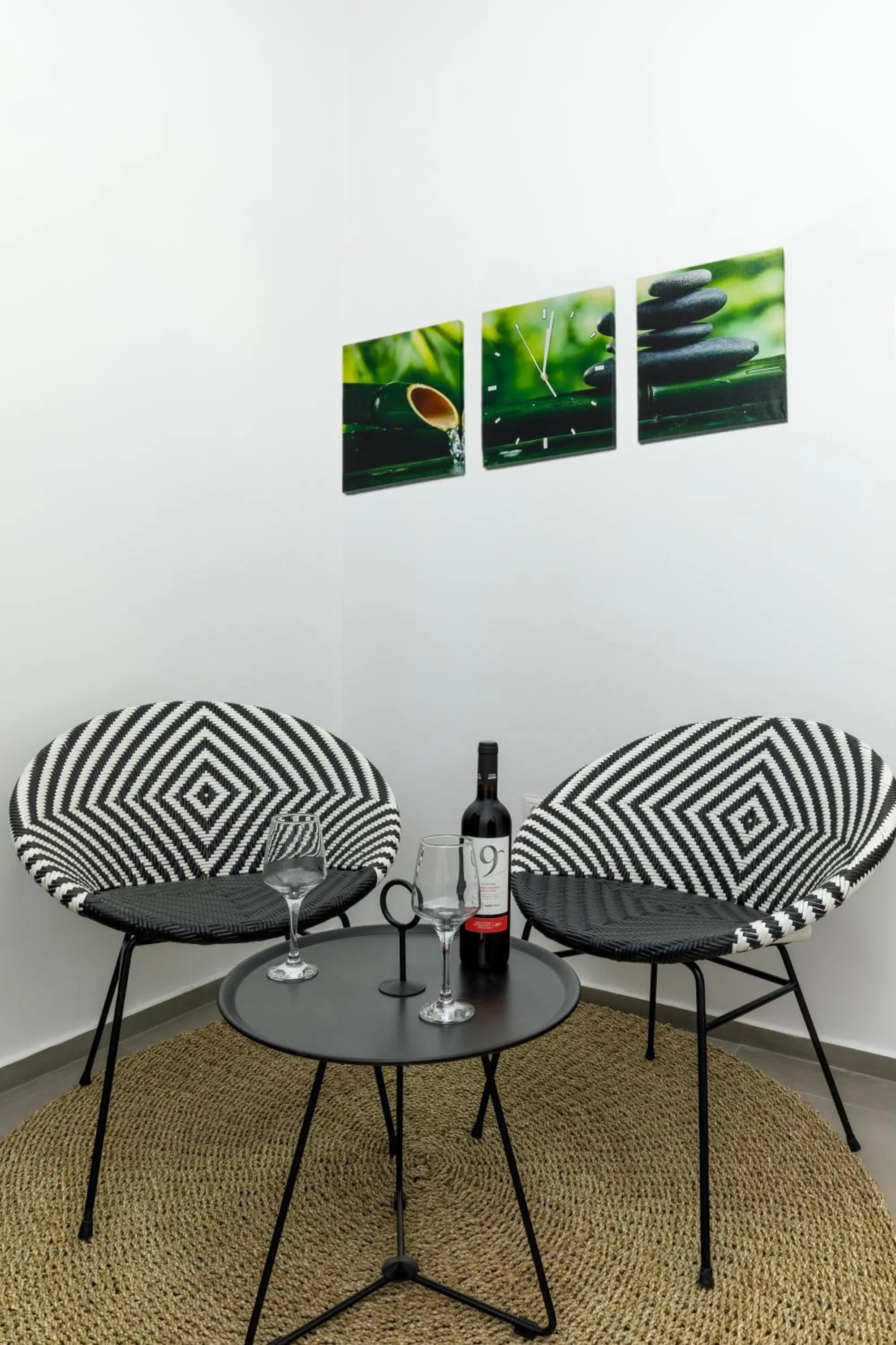 Facade/entrance in MIRAGE city APARTMENTS