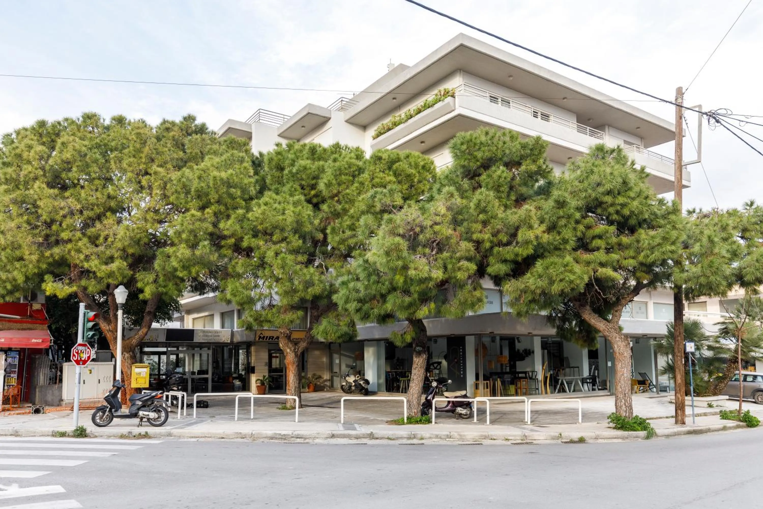 Property building in MIRAGE city APARTMENTS