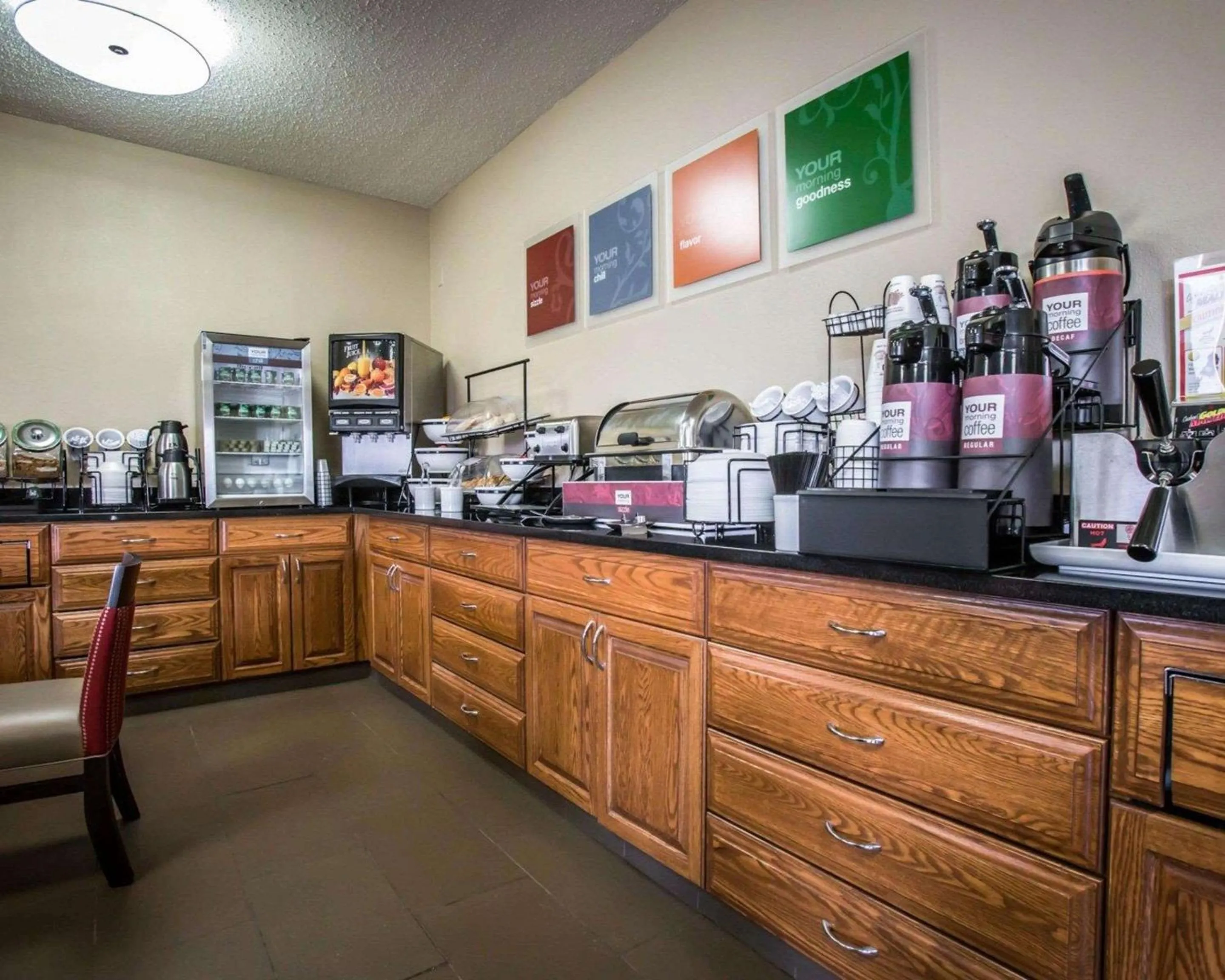 Restaurant/places to eat in Comfort Inn Morris I-80