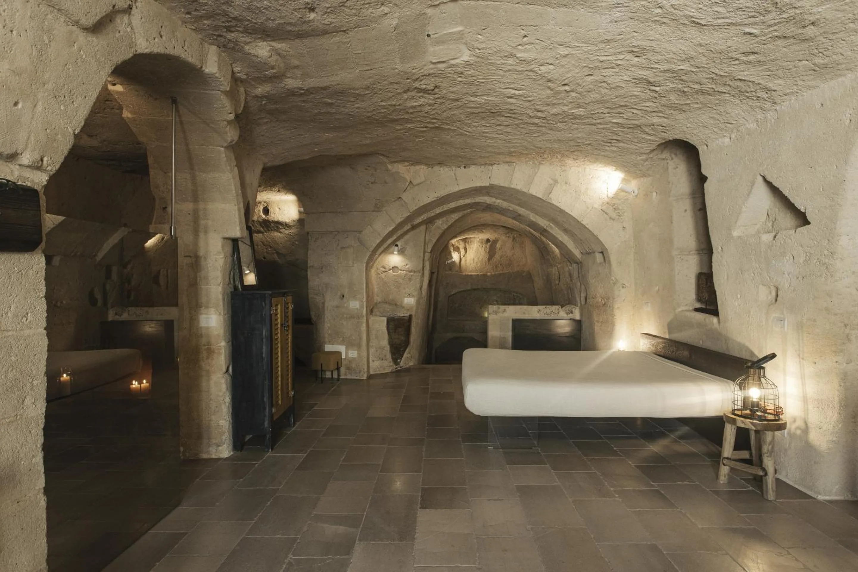 Deluxe Suite in Aque cave