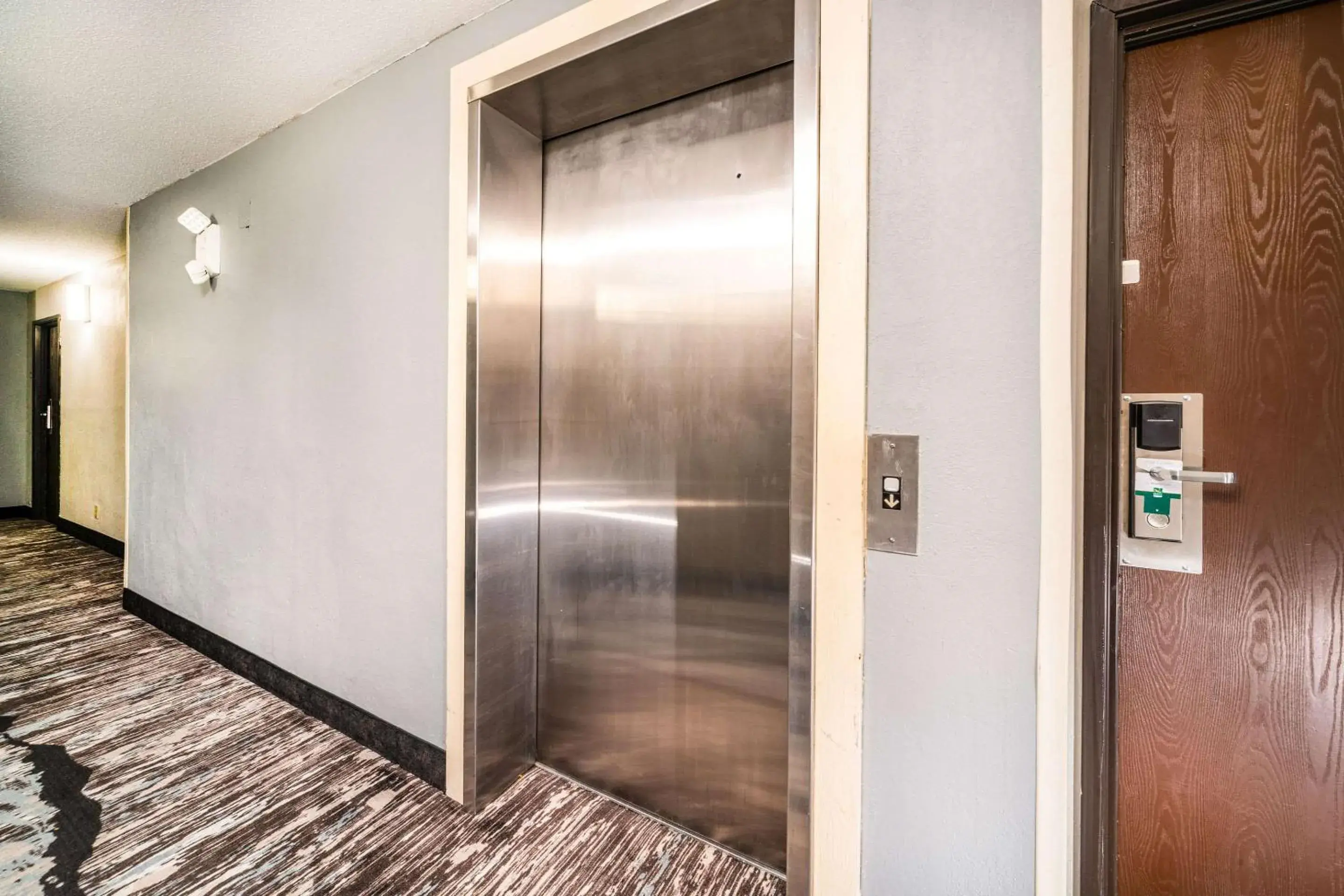 Lobby or reception in Quality Inn & Suites Danville East Lobby or reception in Quality Inn & Suites Danville East