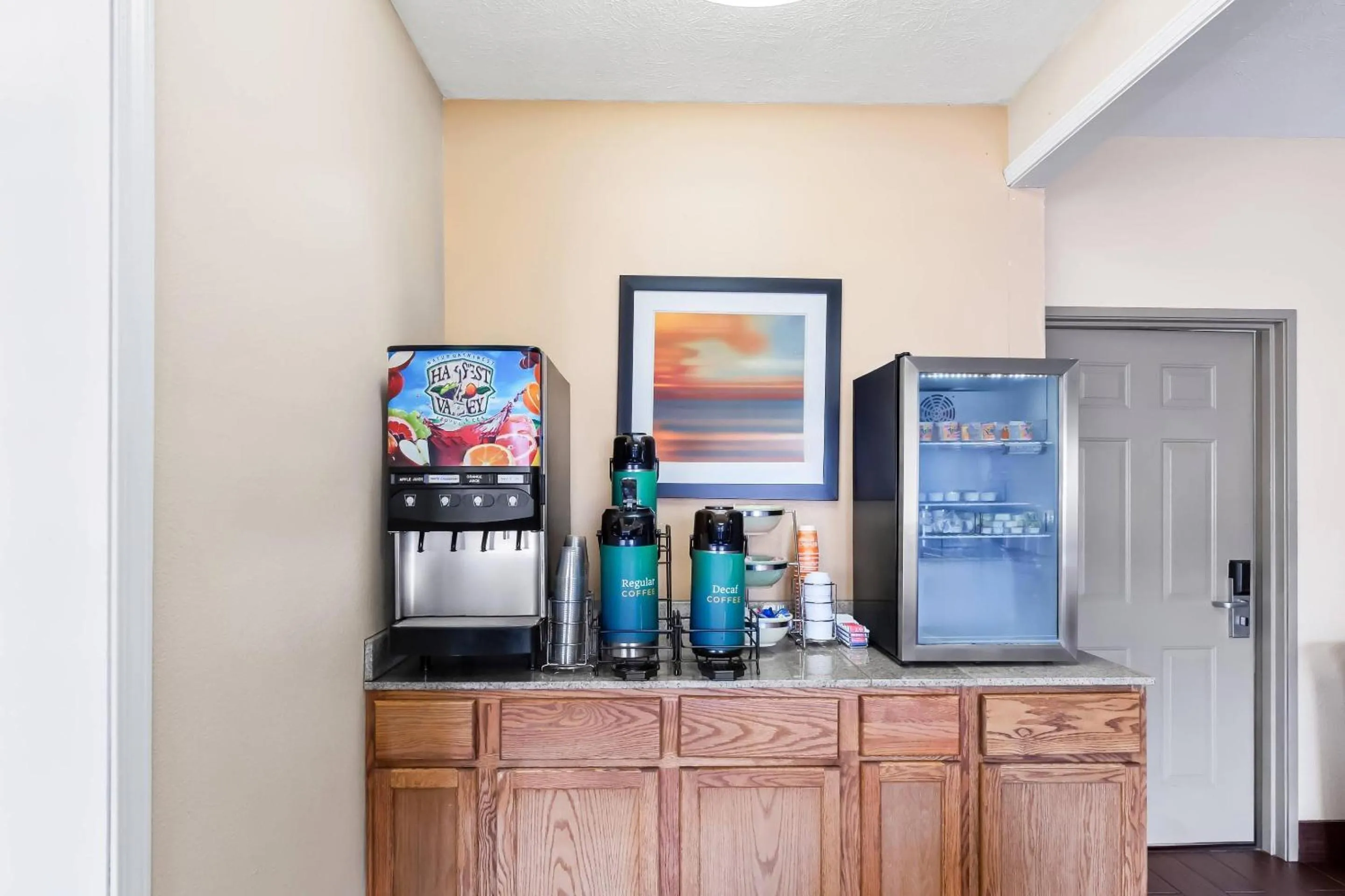 Breakfast in Quality Inn & Suites Springfield Southwest near I-72