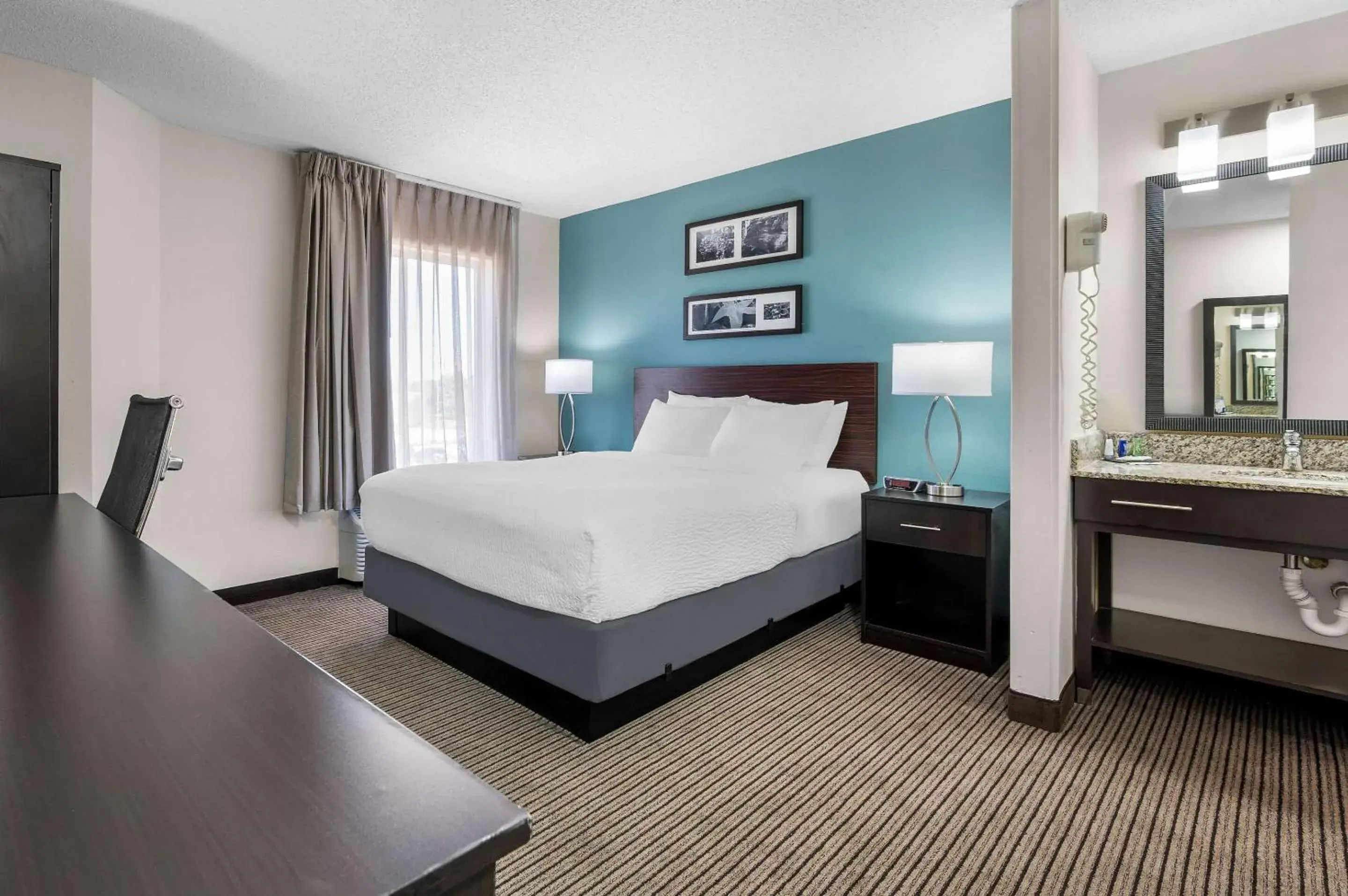 Bedroom, Bed in Sleep Inn Springfield West Bedroom, Bed in Sleep Inn Springfield West