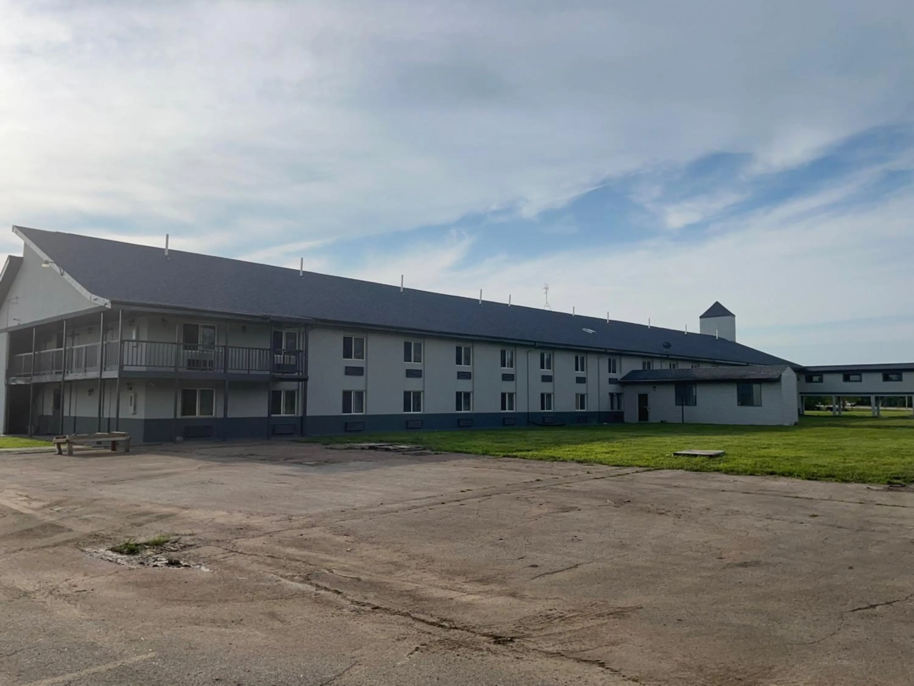 Property building in Rodeway Inn