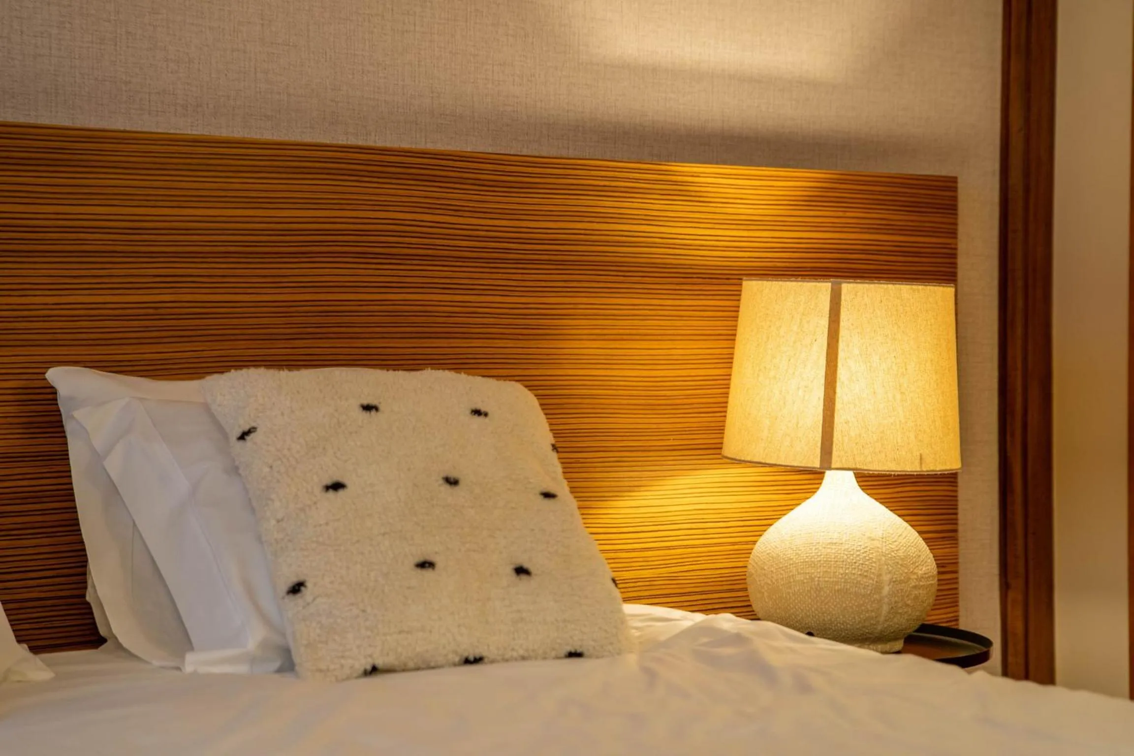 Bed in Firmeza388 Charming Flats - Comfort & Privacy with 2 Bedrooms