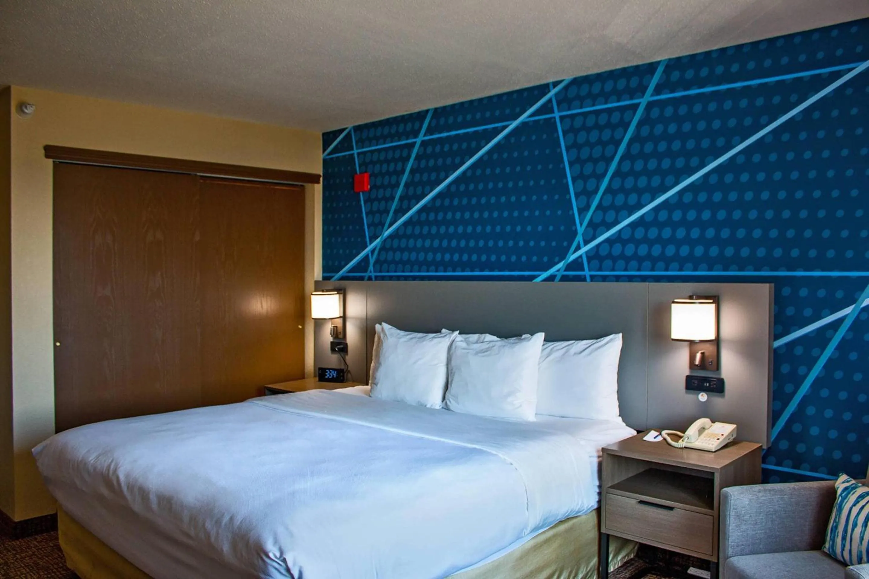 Bedroom, Bed in Comfort Inn & Suites Geneva- West Chicago