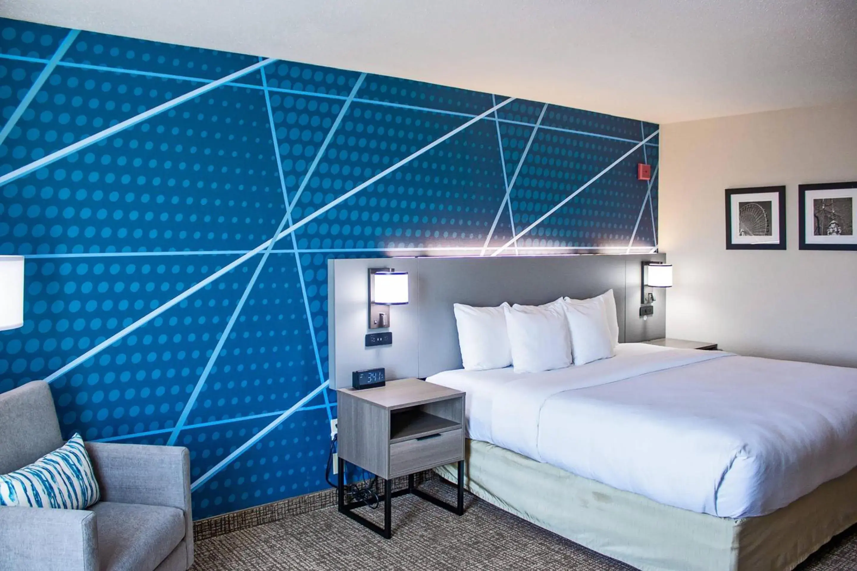 Bedroom, Bed in Comfort Inn & Suites Geneva- West Chicago Bedroom, Bed in Comfort Inn & Suites Geneva- West Chicago