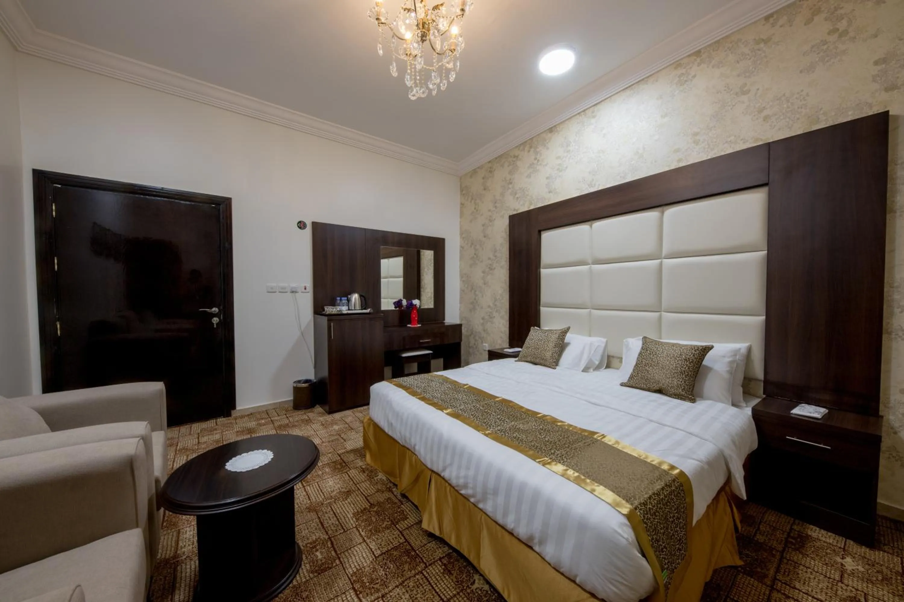 Photo of the whole room, Bed in شاطئ الياسمين للشقق الفندقية
