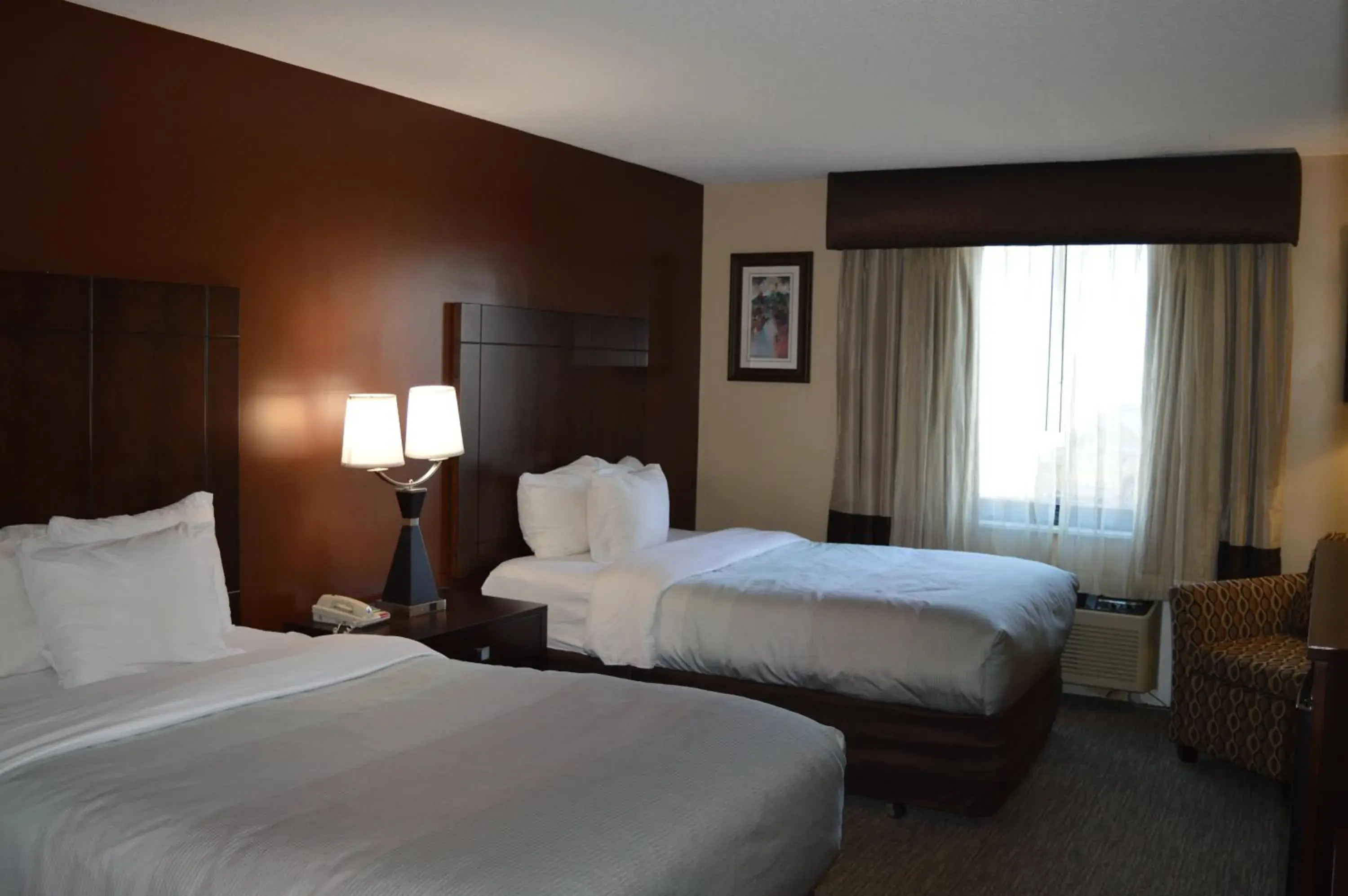 Bedroom, Bed in Quality Inn O'Hare Airport Bedroom, Bed in Quality Inn O'Hare Airport