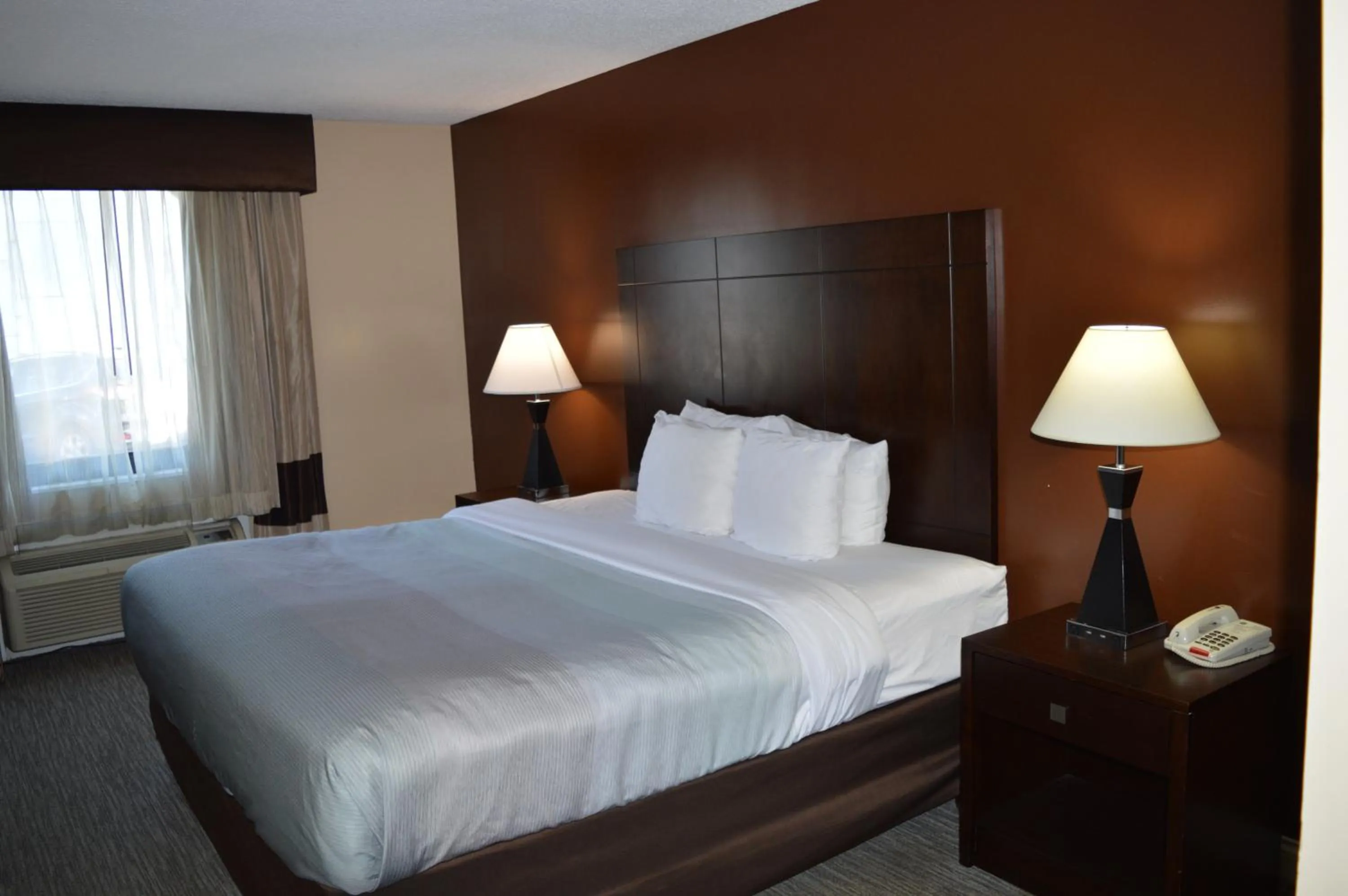 Bed in Quality Inn O'Hare Airport