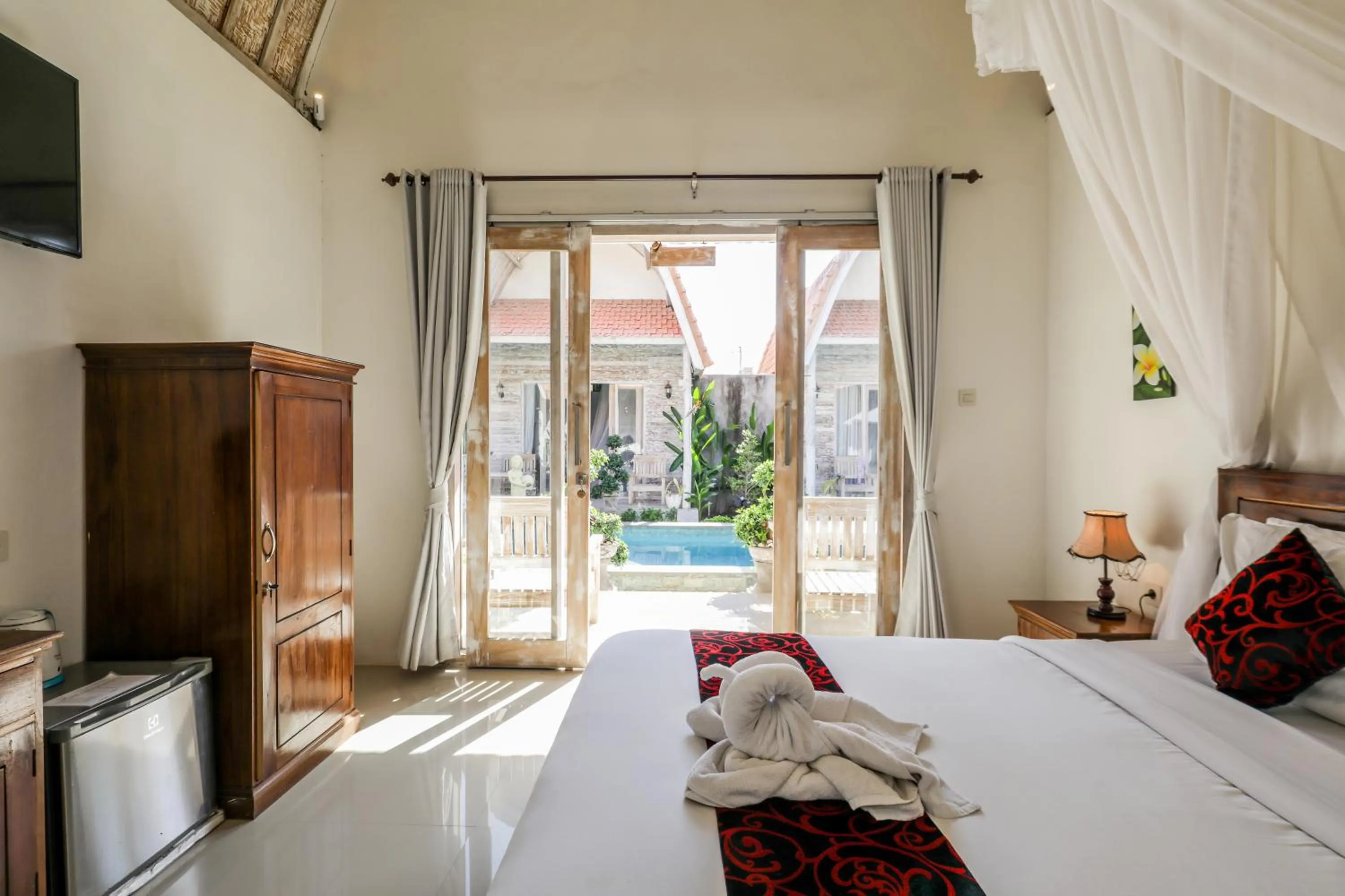 Bed in The Box Paradise Cottage