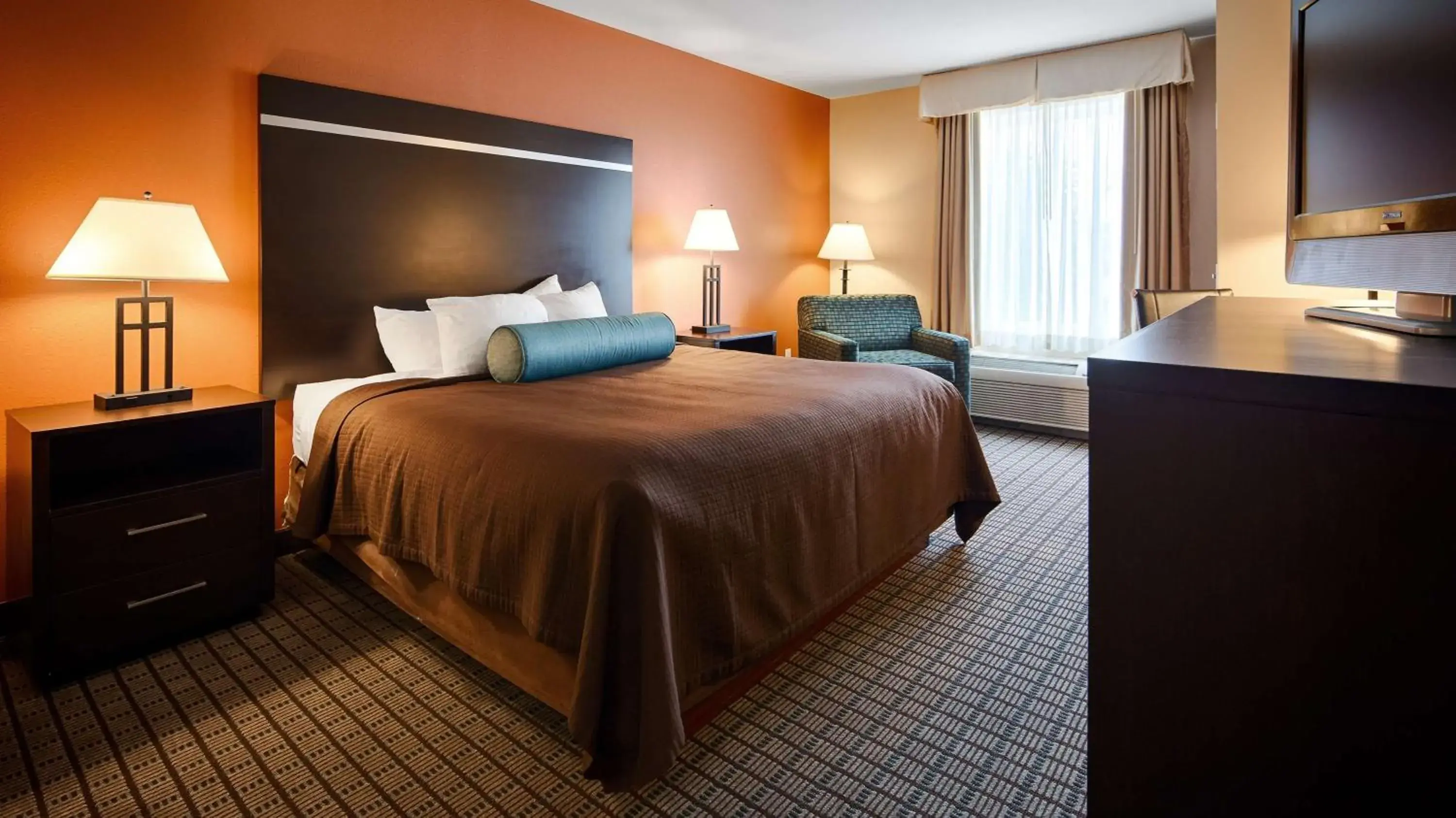 Photo of the whole room, Bed in Best Western Plus Pontoon Beach Photo of the whole room, Bed in Best Western Plus Pontoon Beach