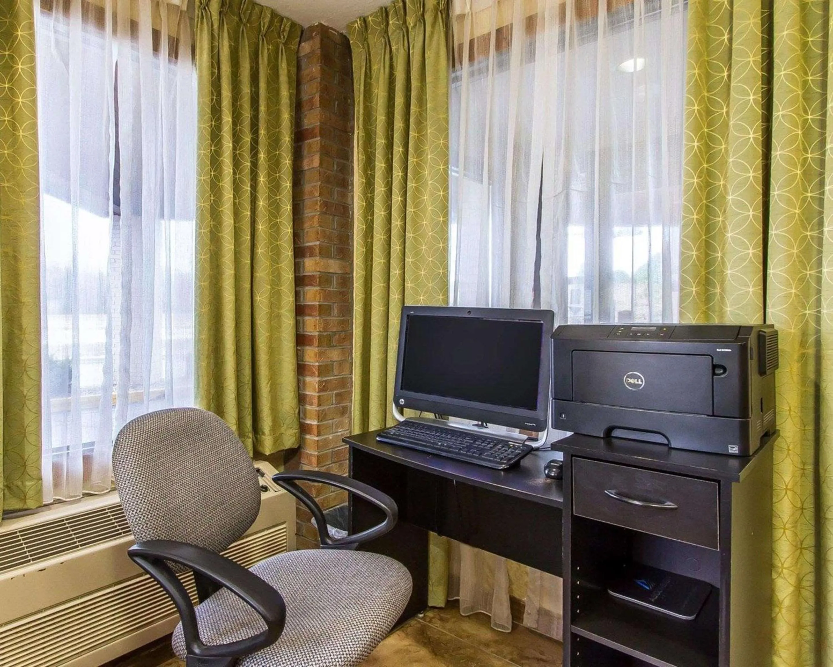 On site in Quality Inn Macomb near University Area